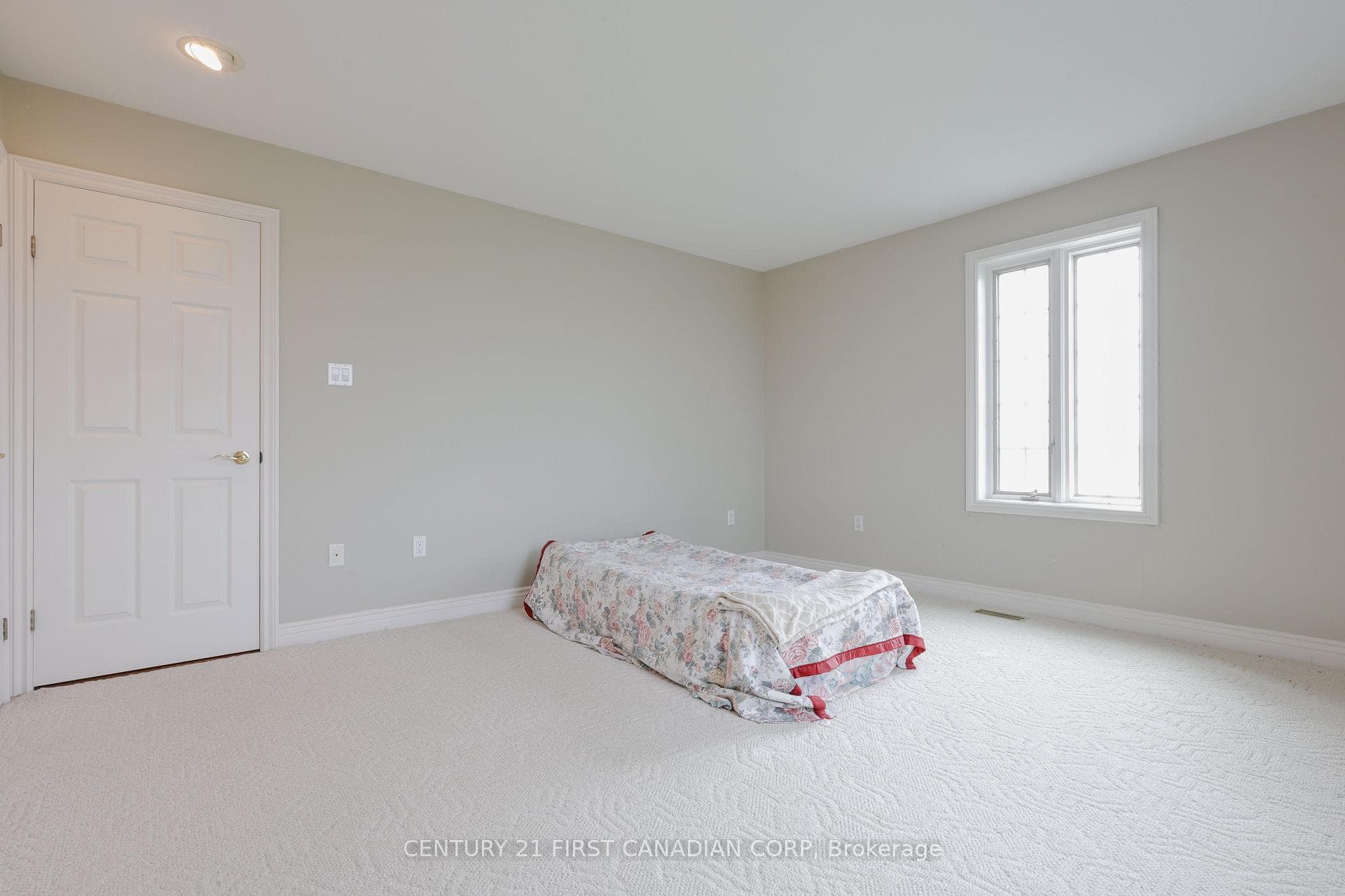 3480 Cuddy Drive photo 13