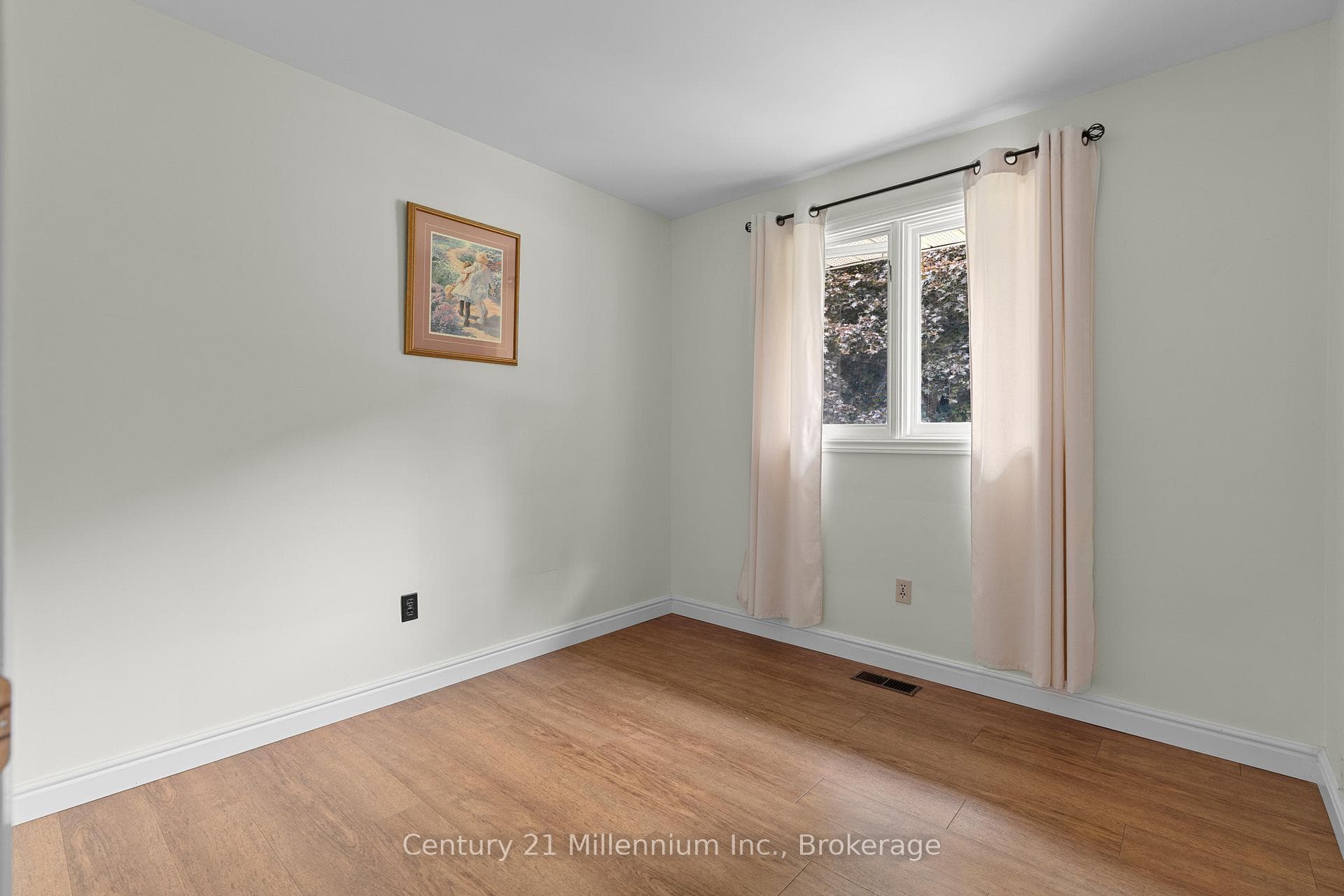 128 7th Avenue photo 28