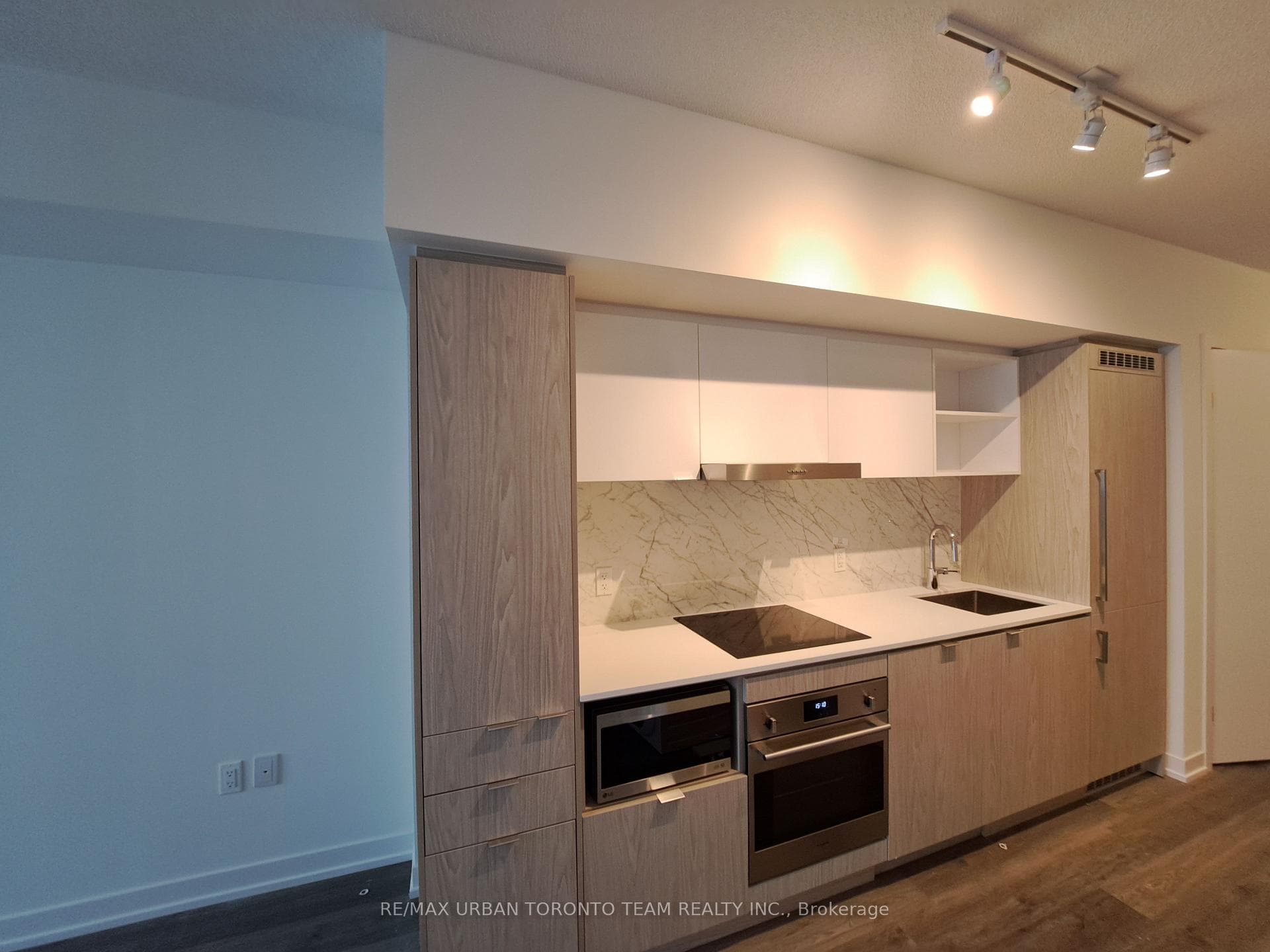 55 Cooper Street Unit 4610 photo 3