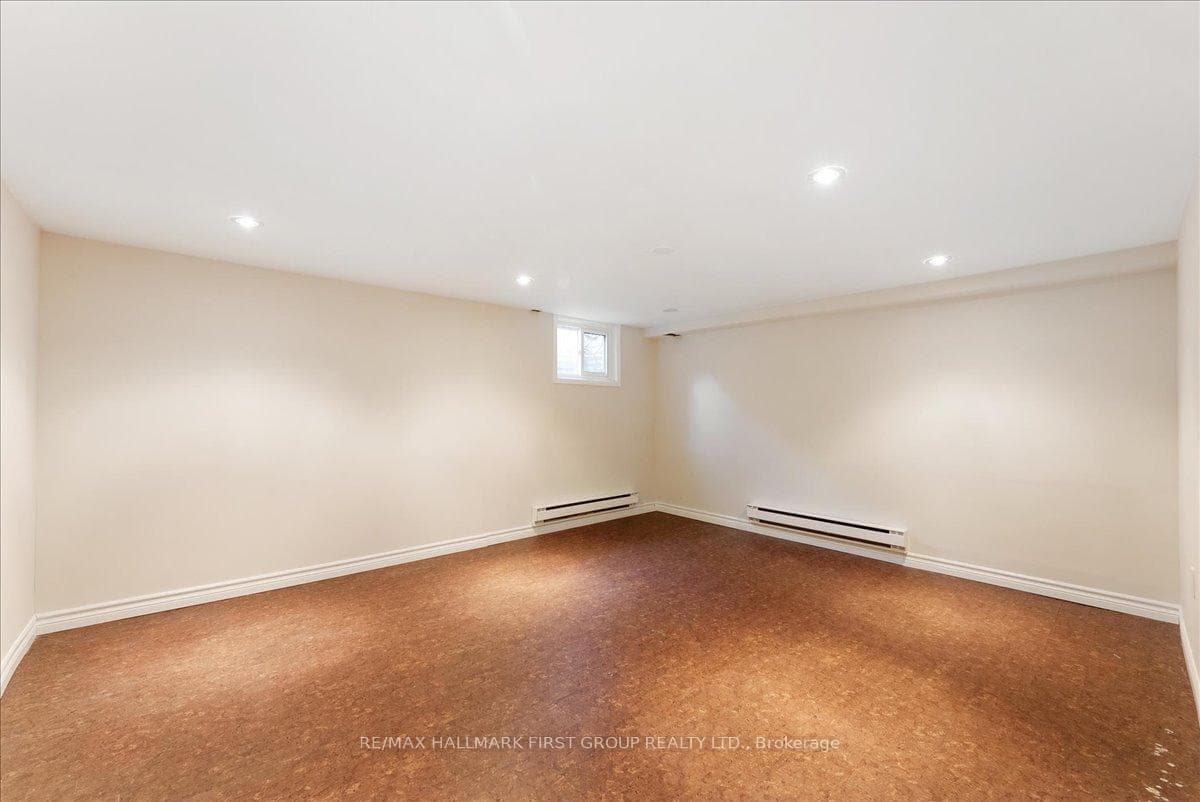 275 Manse Road Unit 56 photo 37