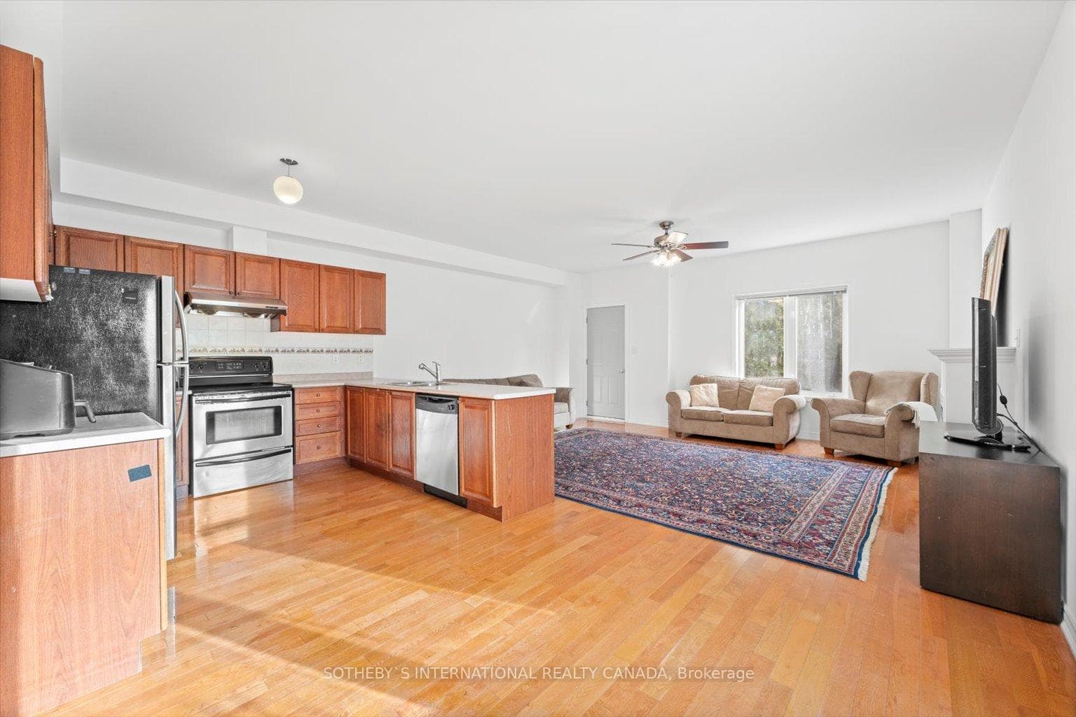 56 North Lake Road Unit 13 photo 6
