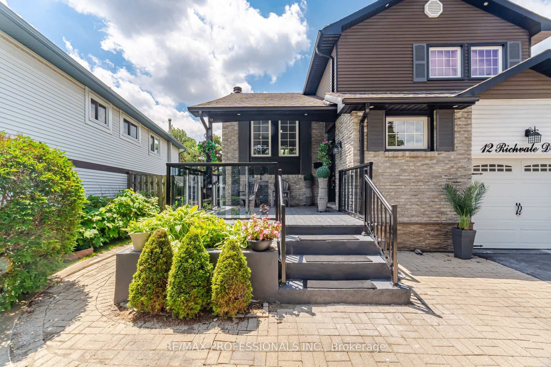 12 Richvale Drive photo 4