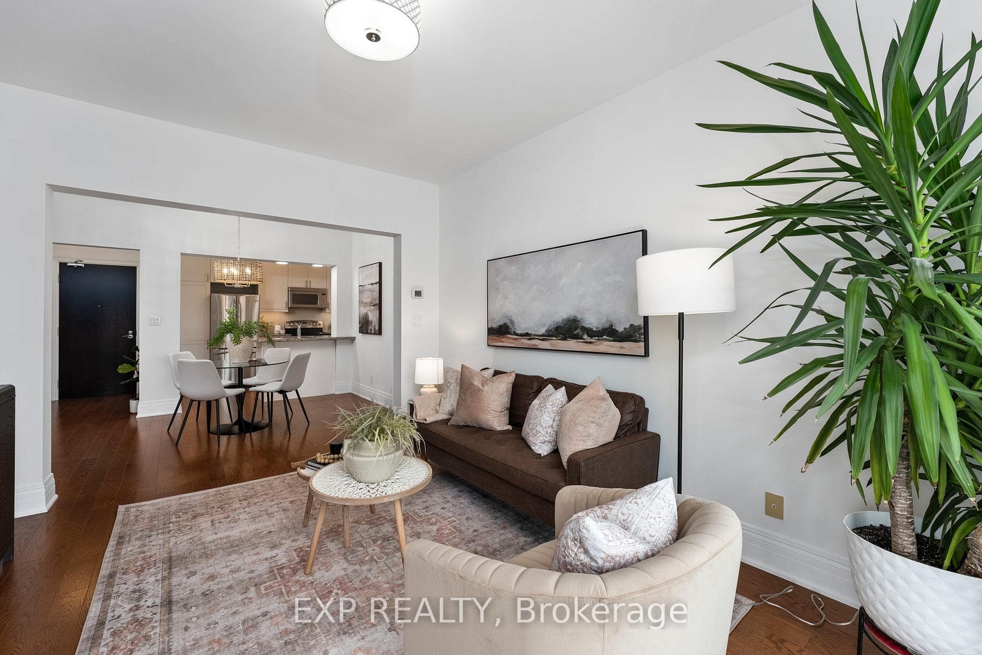 80 Burns Boulevard Unit 308 photo 10