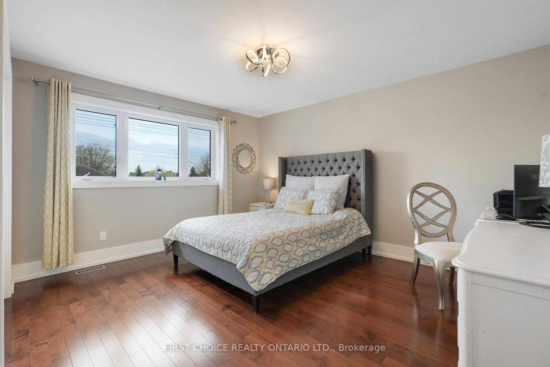 38 Withrow Avenue photo 28