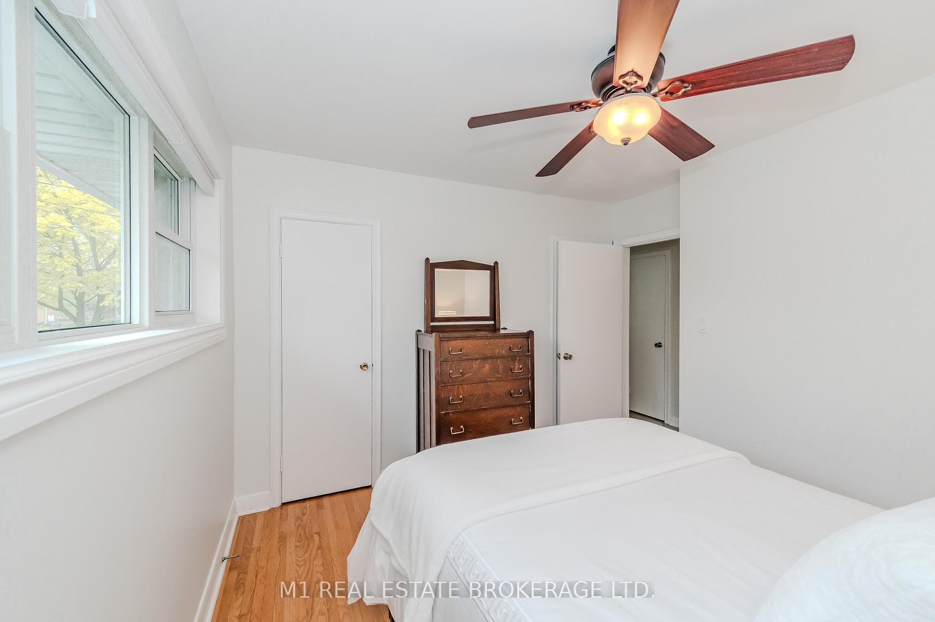 62 Philip Avenue photo 22