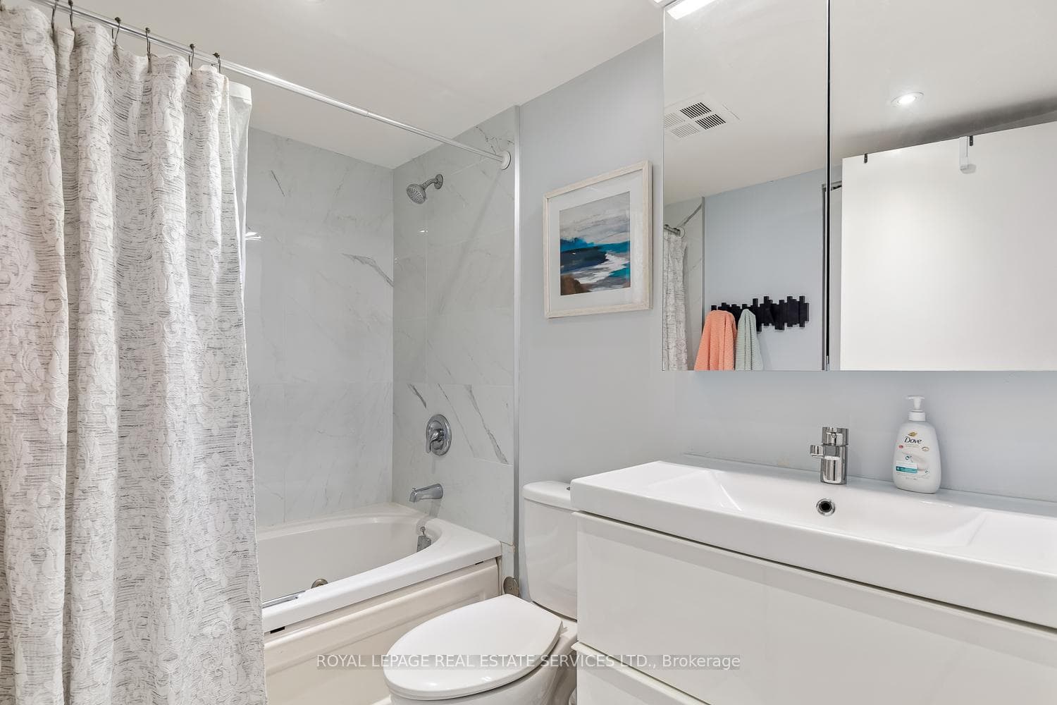 44 St. Joseph Street Unit 1608 photo 21