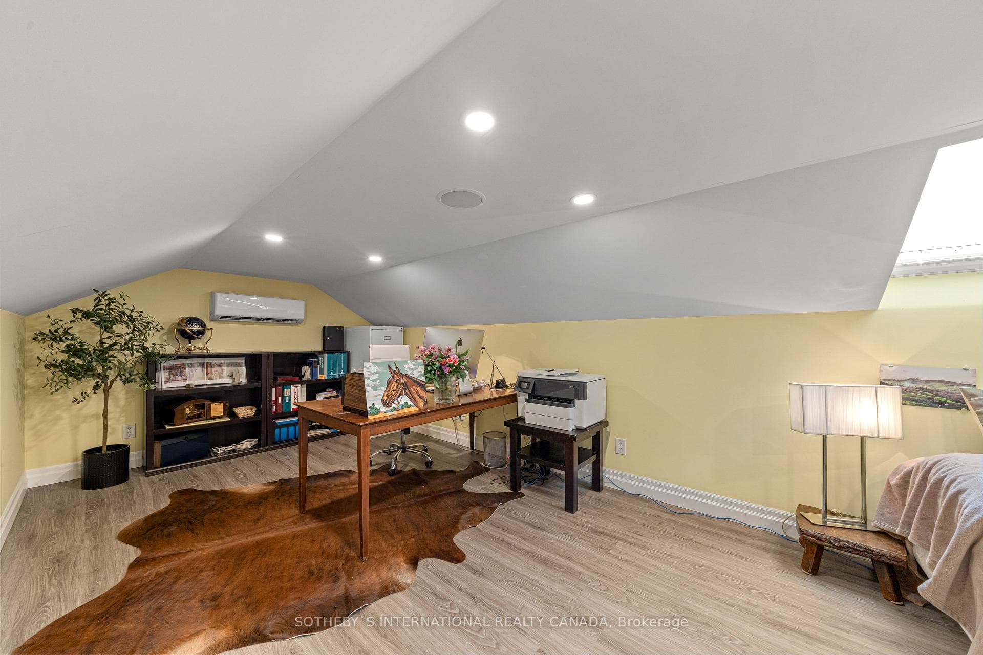 Loft-Office Above Garage