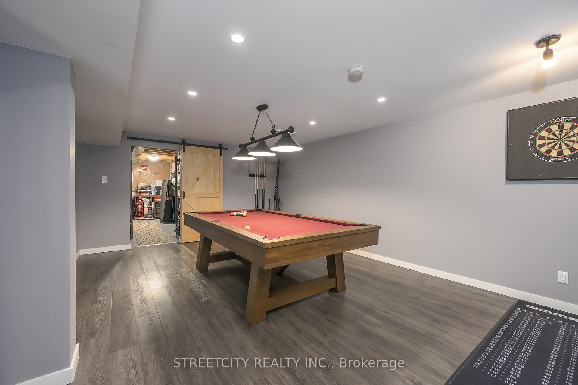 464 Commissioners Road Unit 16 photo 29