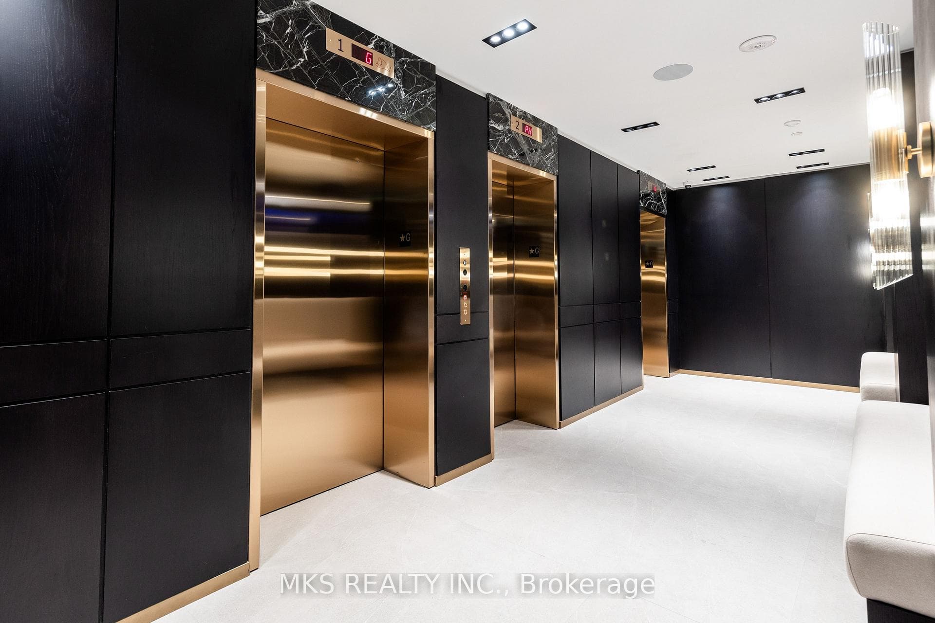 771 Yonge Street Unit 309 photo 19