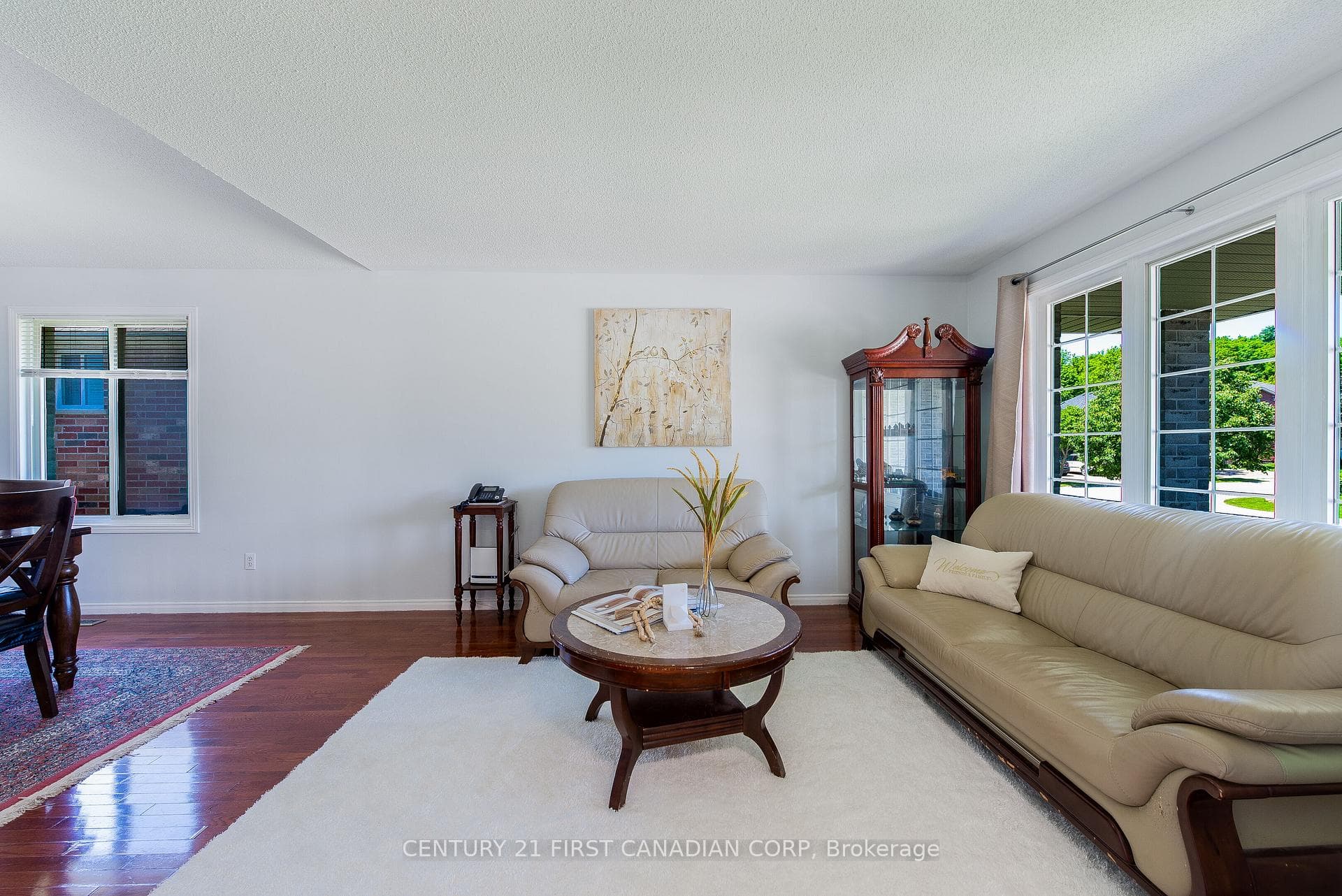 1385 BRAMBLEWOOD Street photo 7