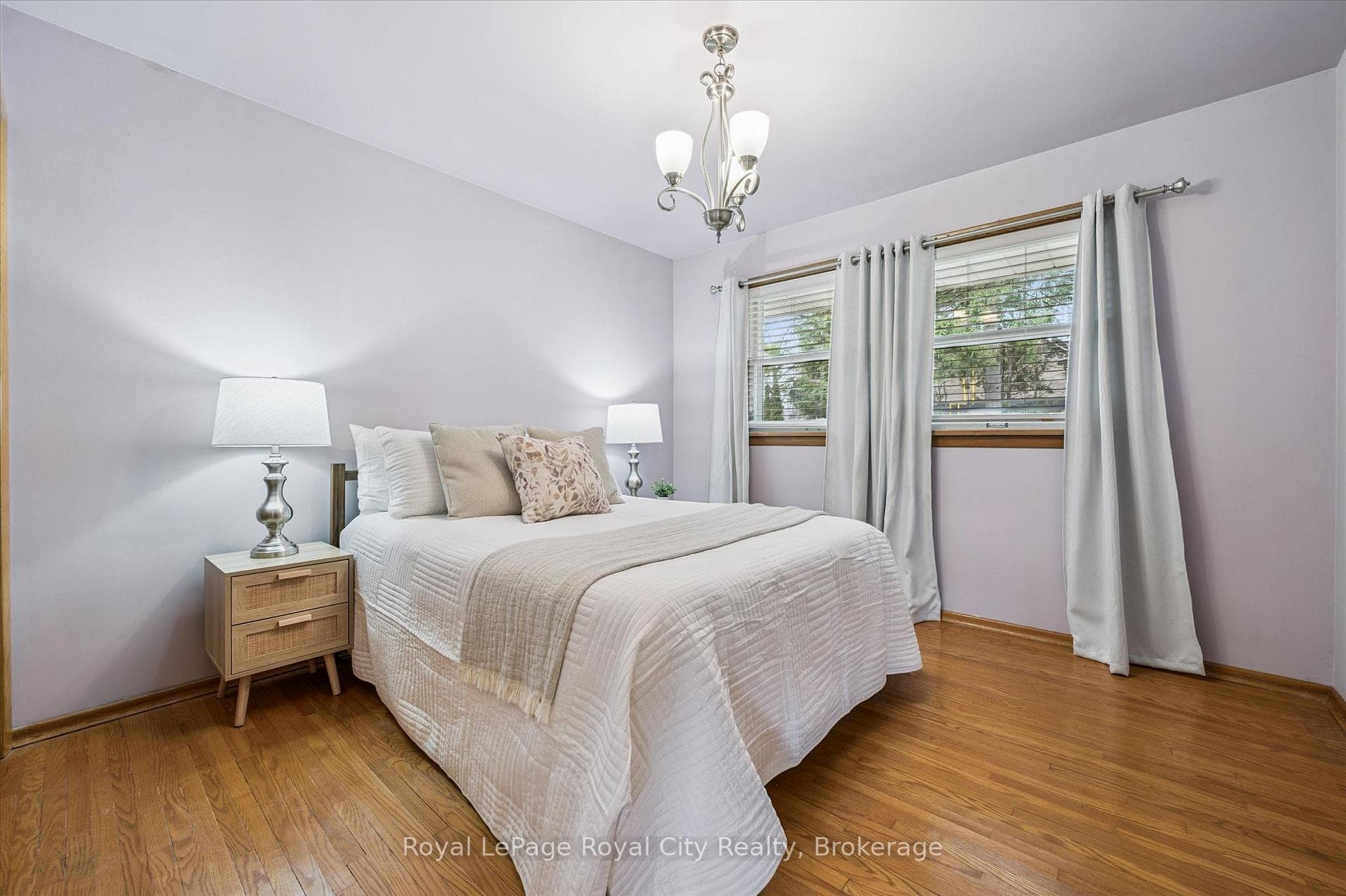 10 Paul Avenue photo 21