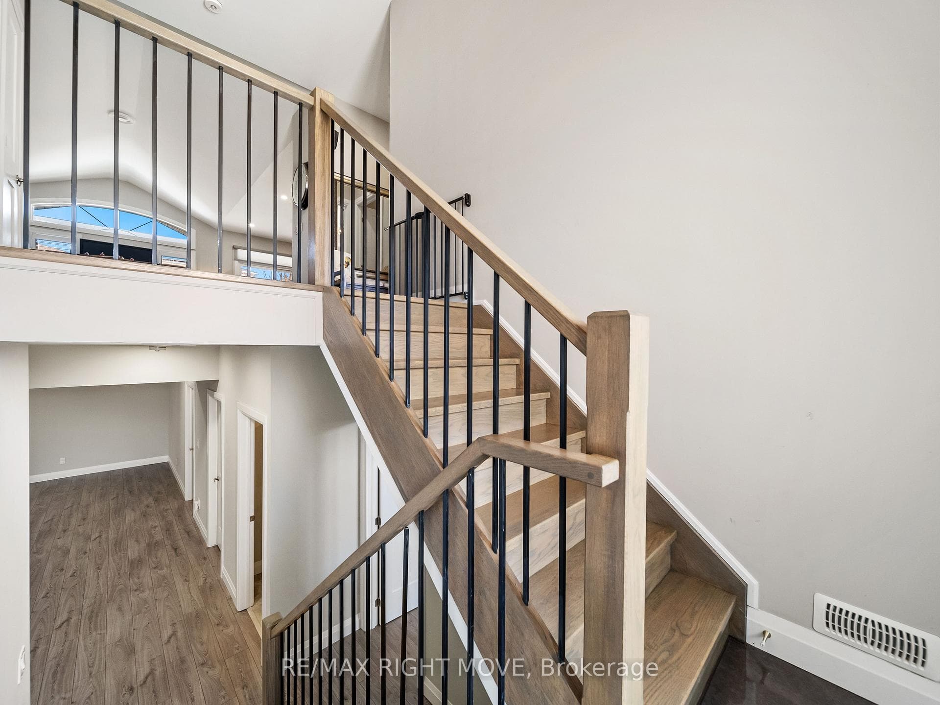 322 Park Street photo 18