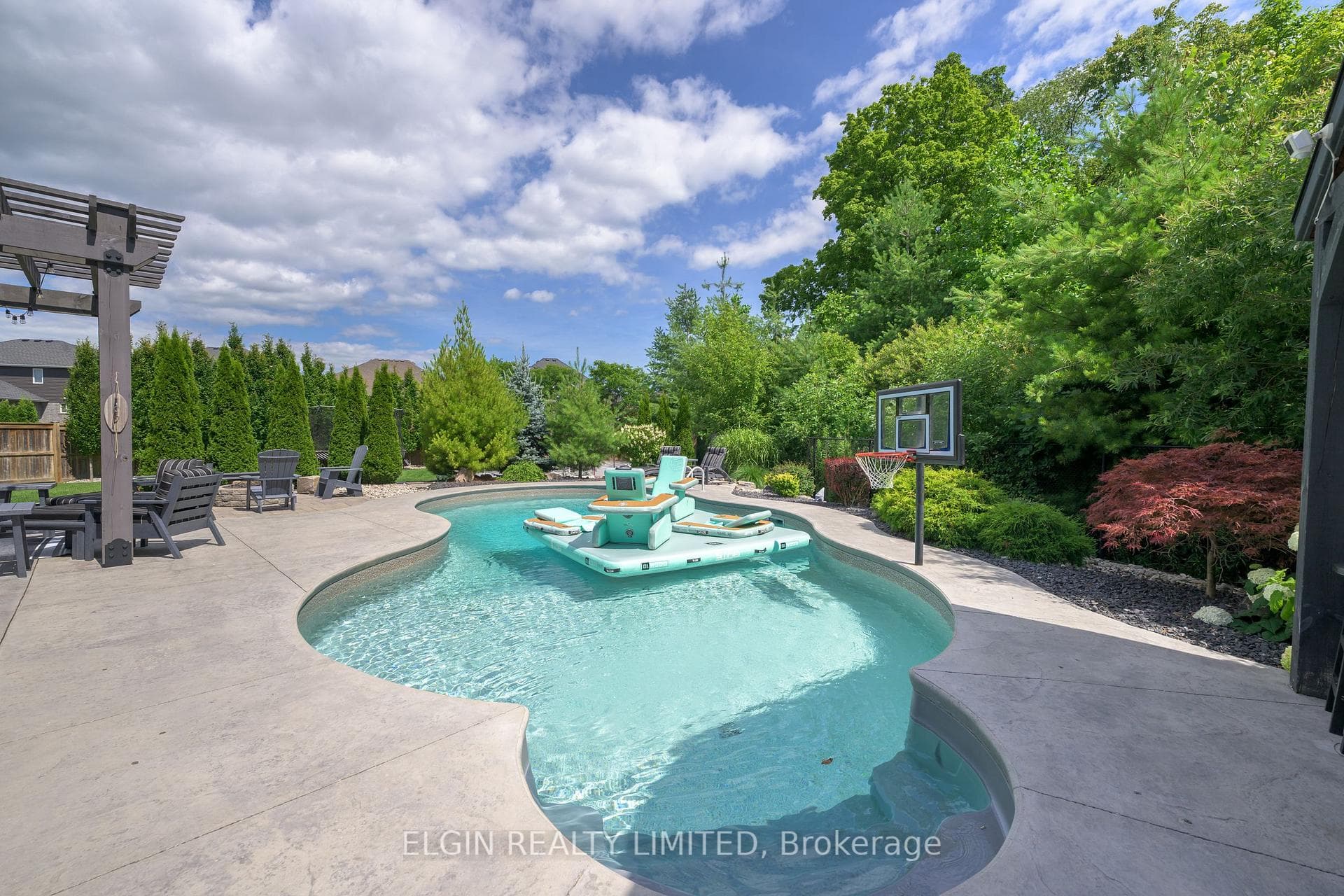 47 Bridle Path Road photo 43