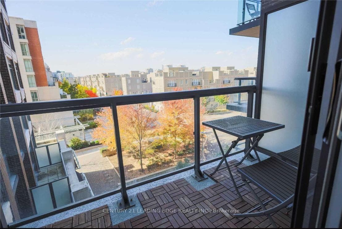 8110 Birchmount Road Unit 401 photo 22