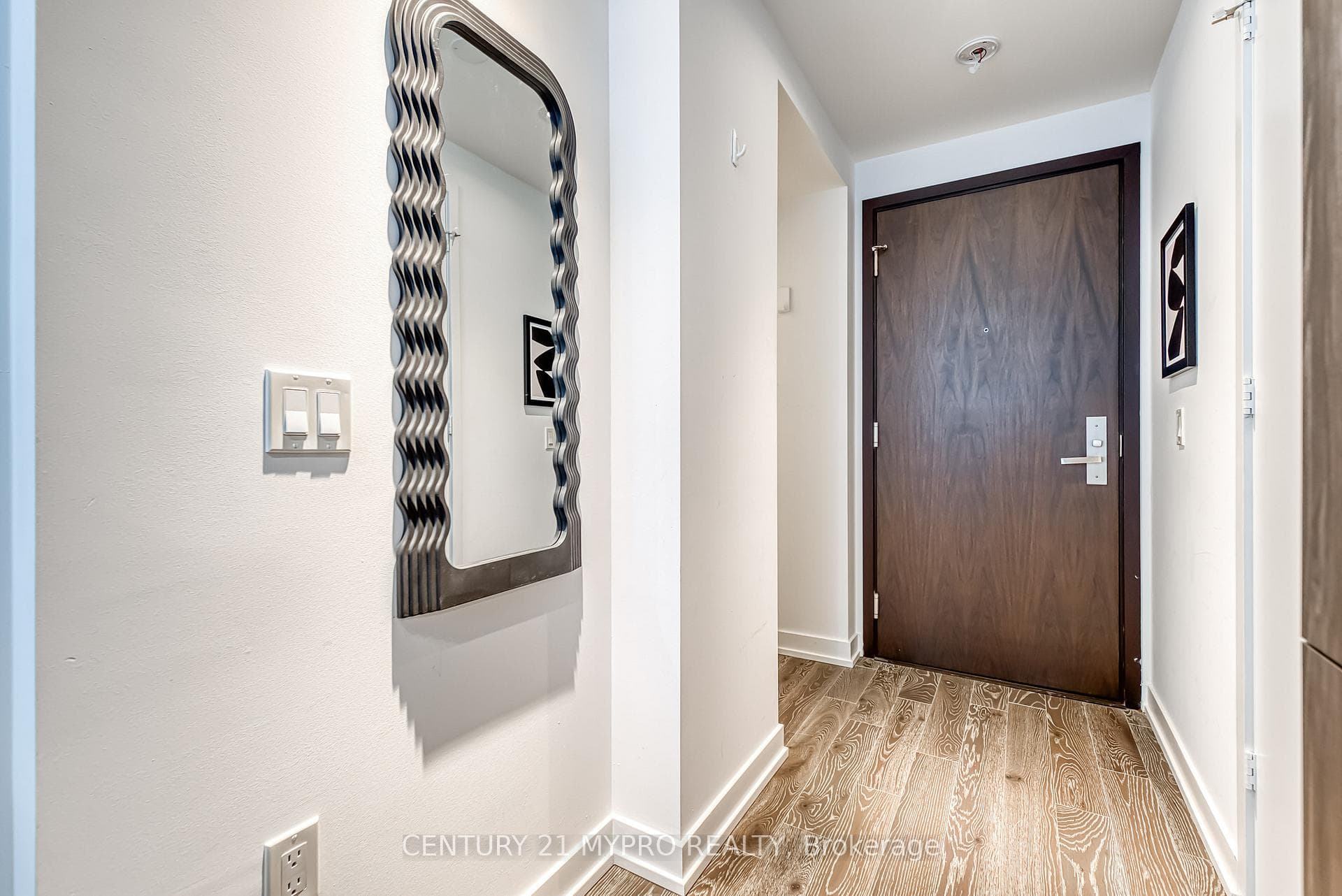 1 Yorkville Avenue Unit 3603 photo 7