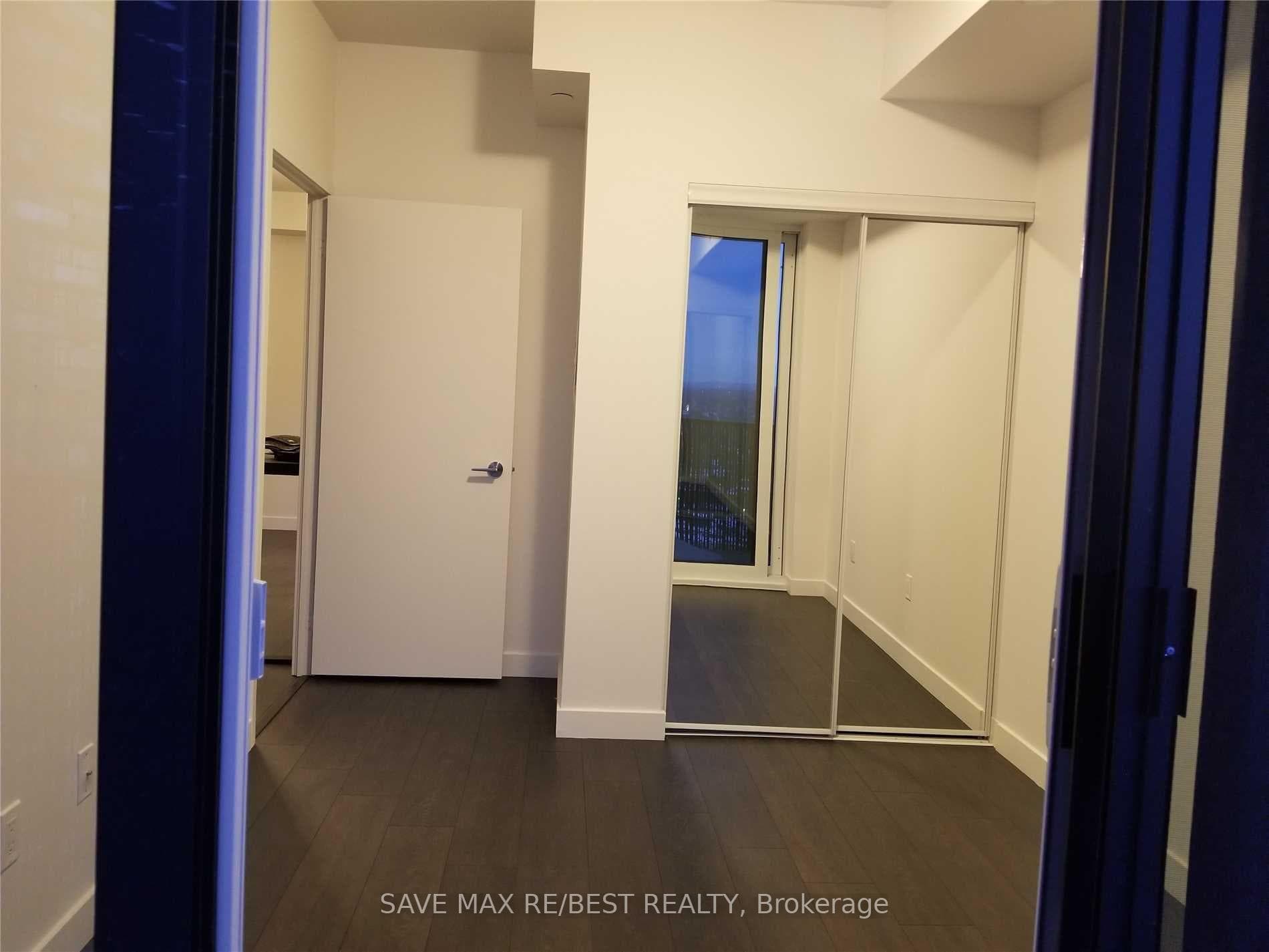 8 Eglinton Avenue Unit 2306 photo 5