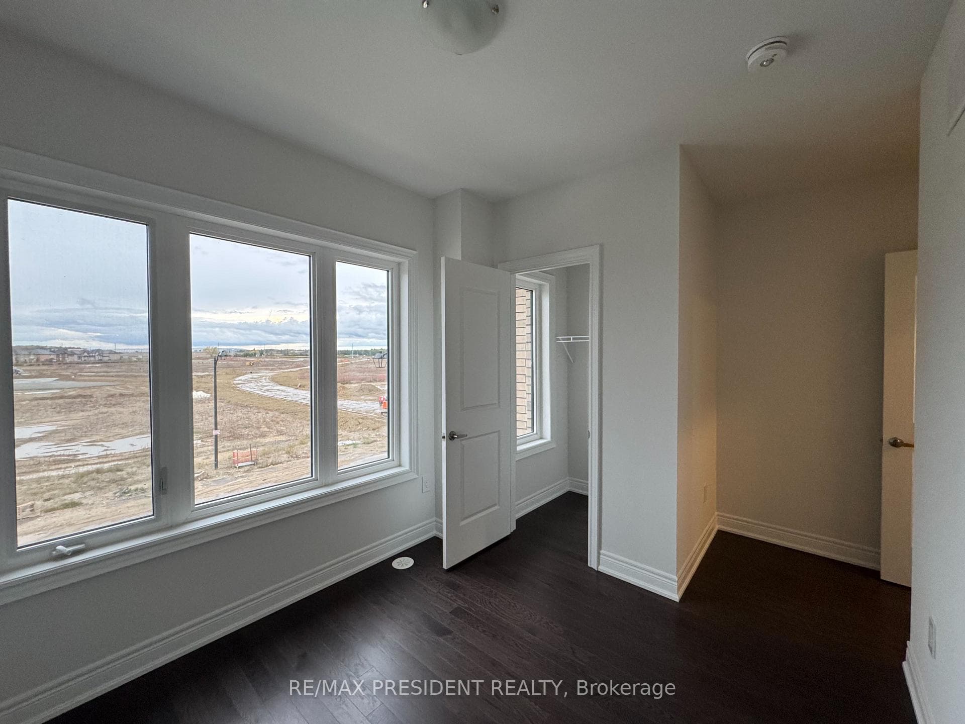 383 Inspire Boulevard photo 13