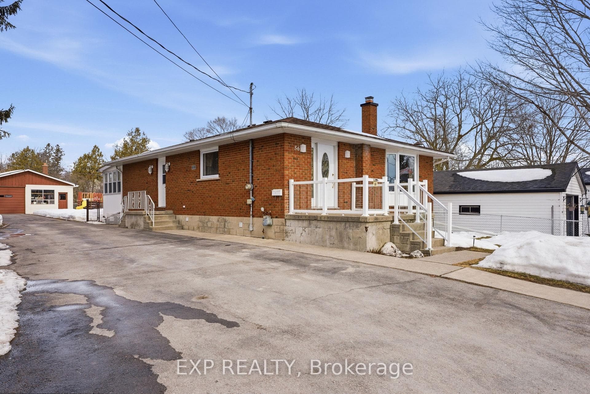 56 Graham Street photo 3
