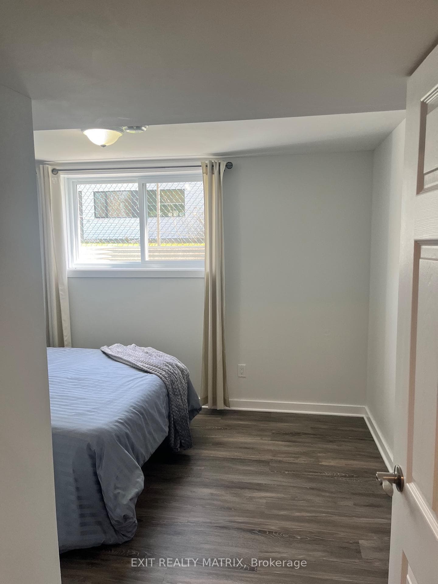 1557 Belcourt Boulevard Unit B photo 17