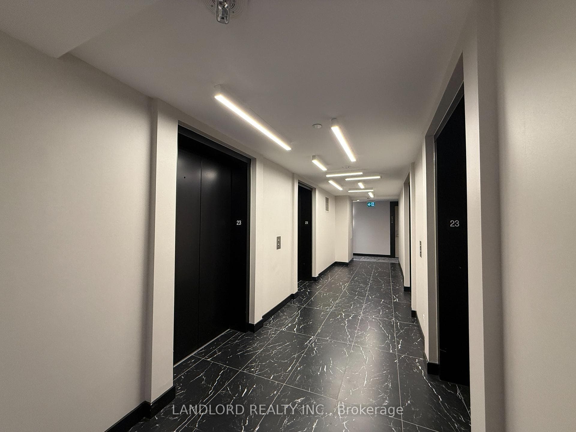 395 Bloor Street Unit 2305 photo 32