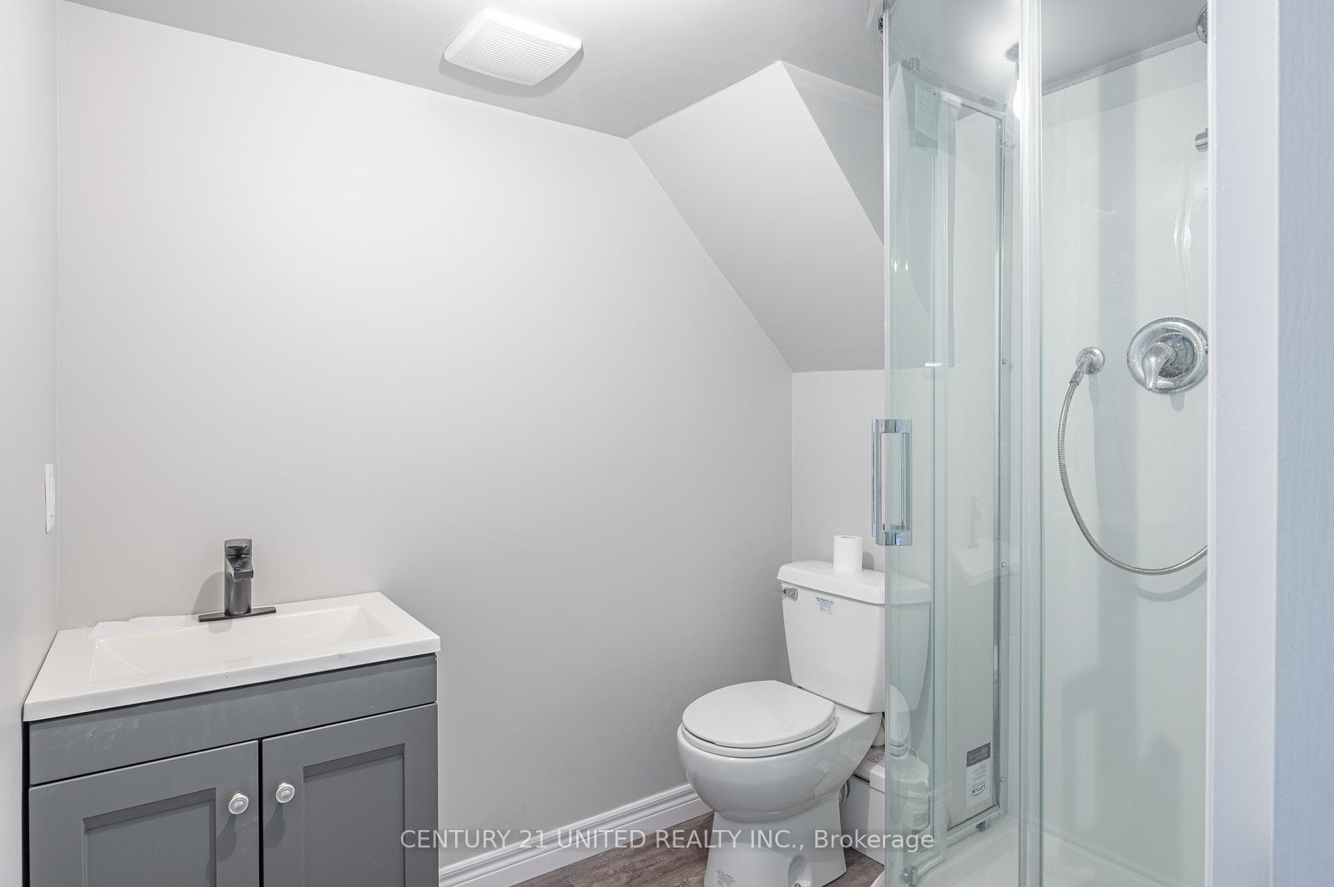 329 Plati Avenue photo 39
