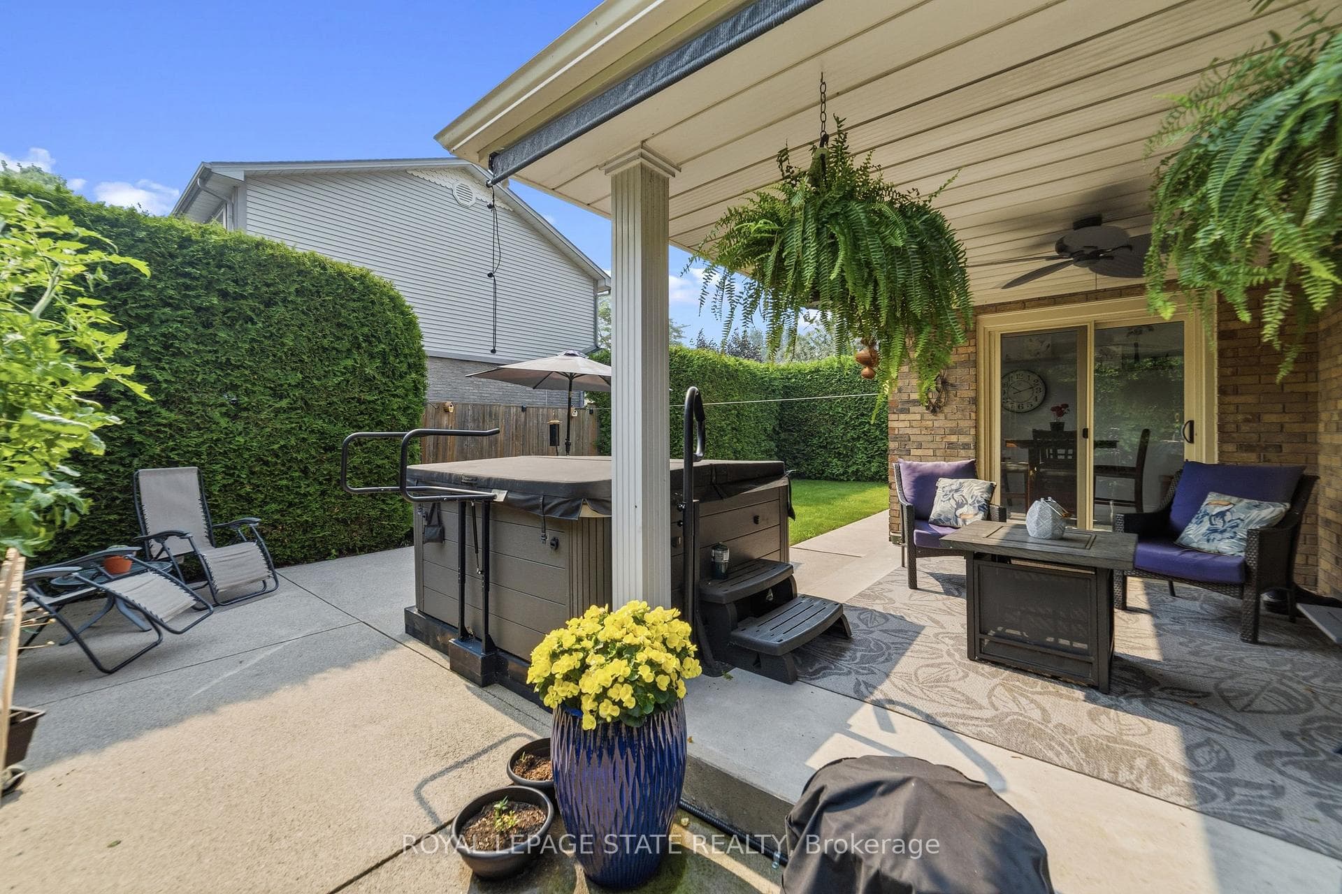 1 Banburry Crescent photo 34