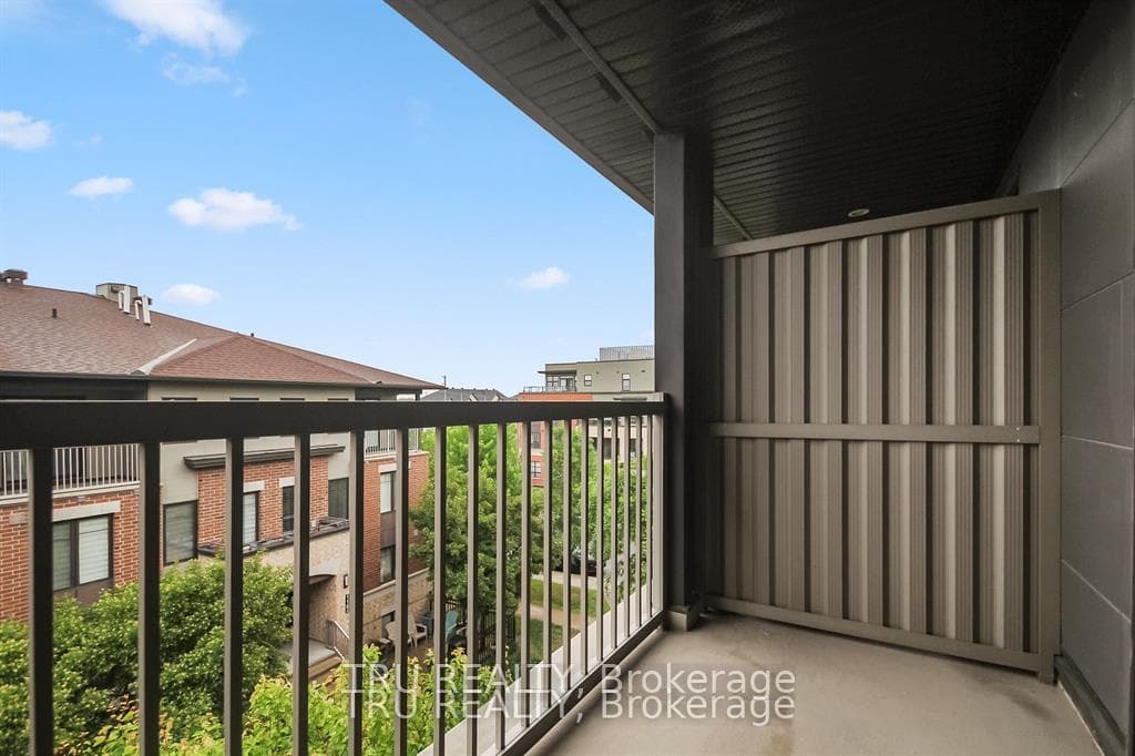 122 Lindenshade Drive Unit 19 photo 23