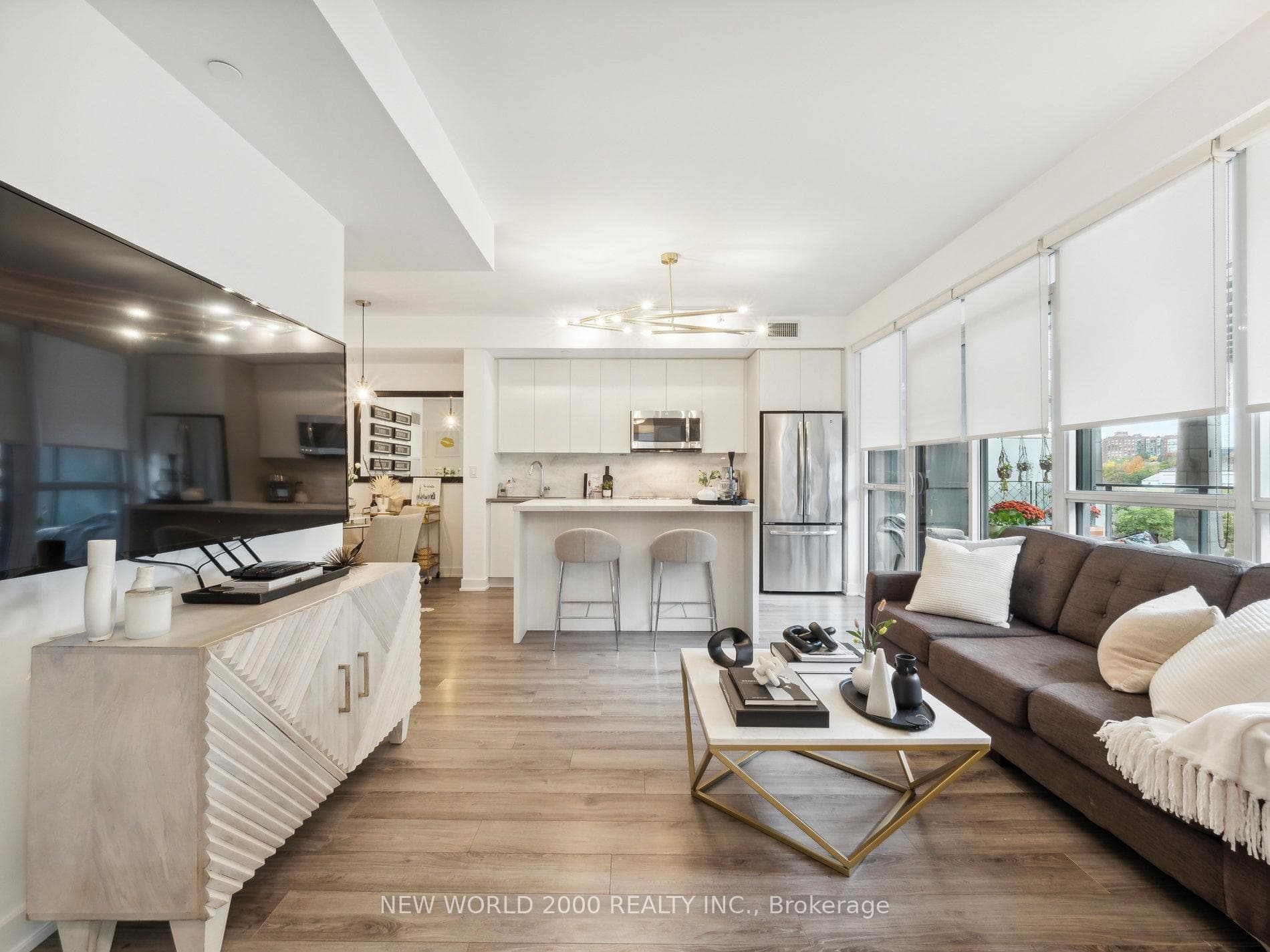 50 Bruyeres Mews Unit 313 photo 1