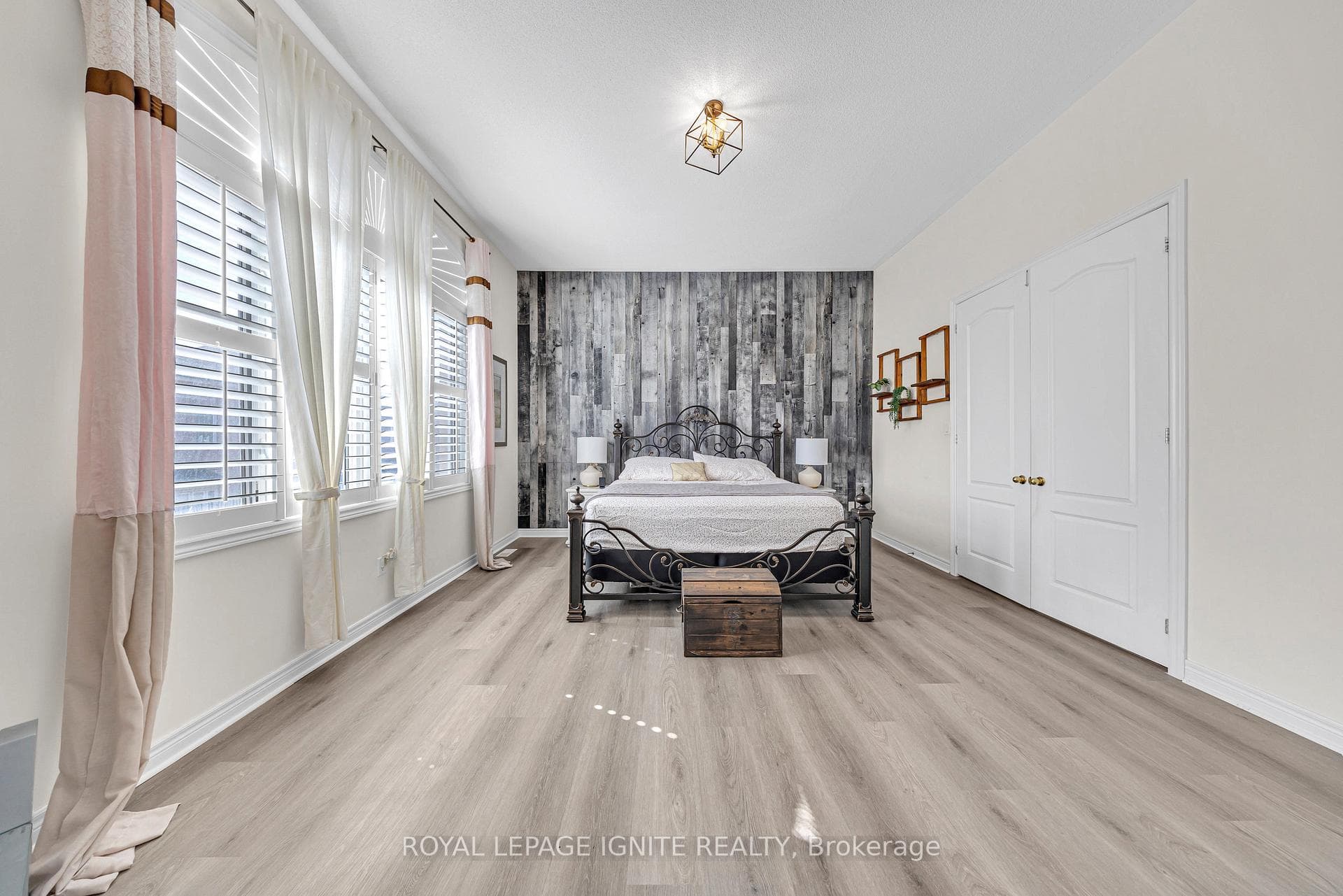 30 Bellotti Crescent photo 17