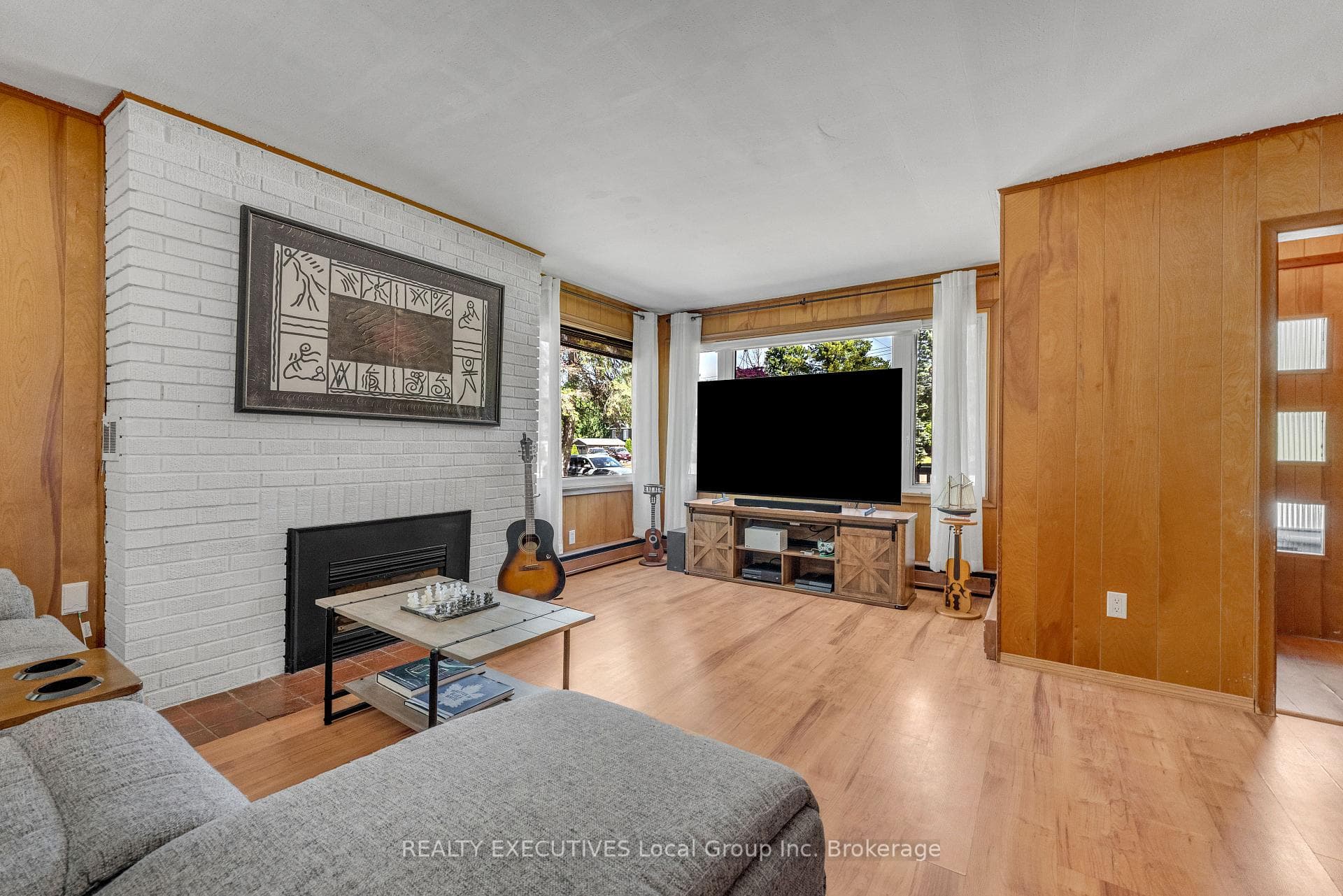 917 Lakeshore Drive photo 6