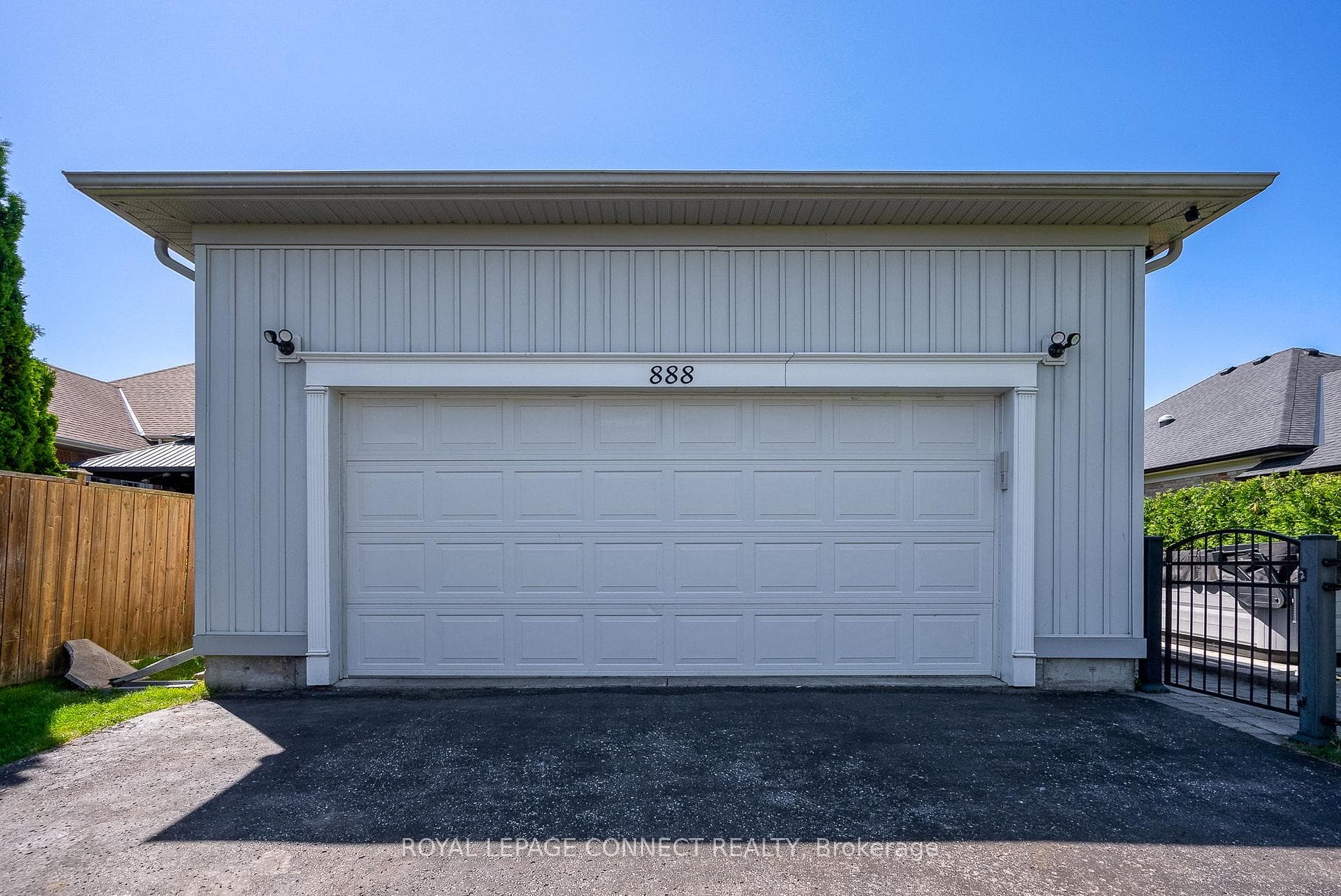 888 Caddy Drive photo 38
