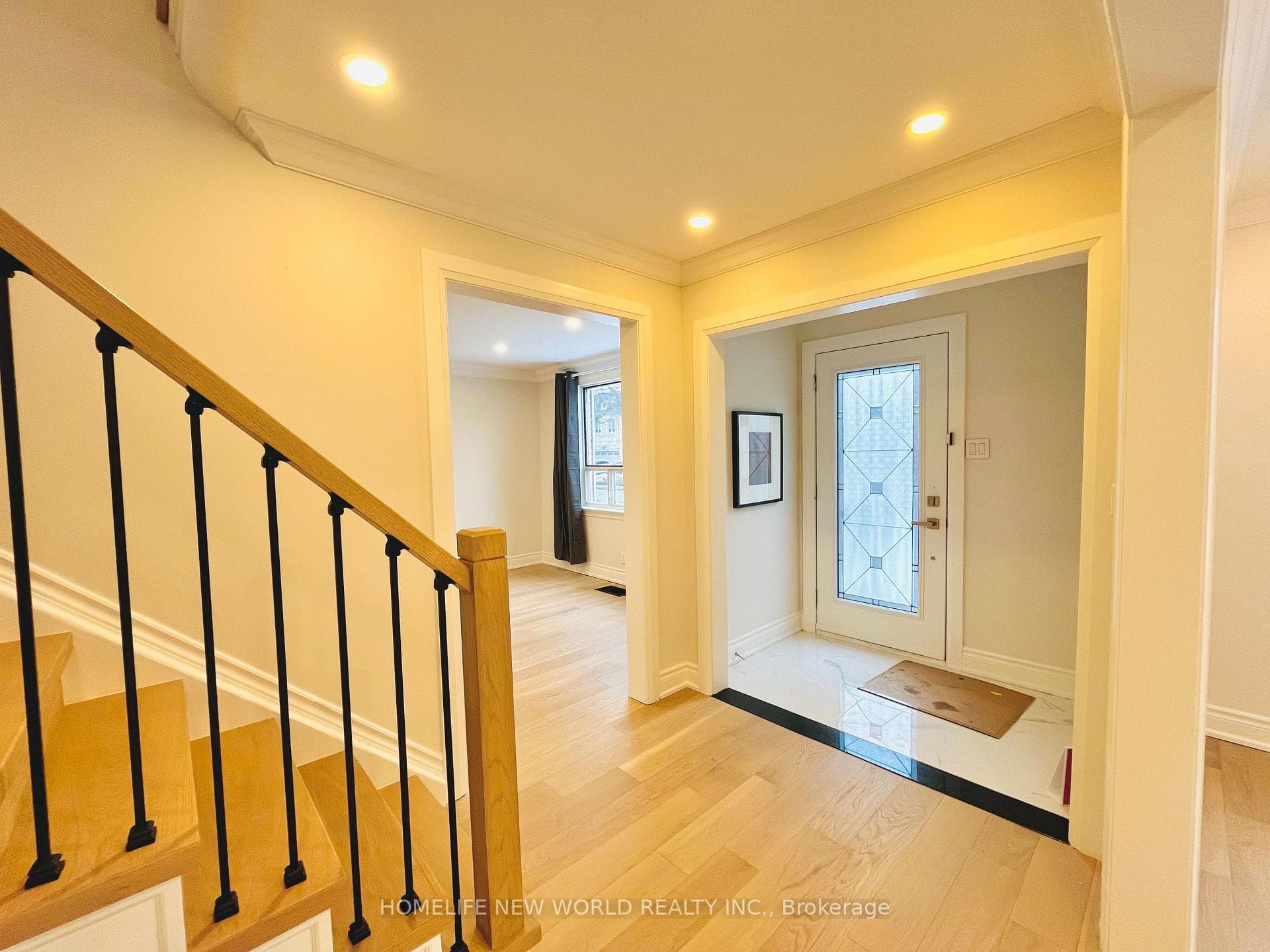 229 EMPRESS Avenue Unit GROUND photo 6
