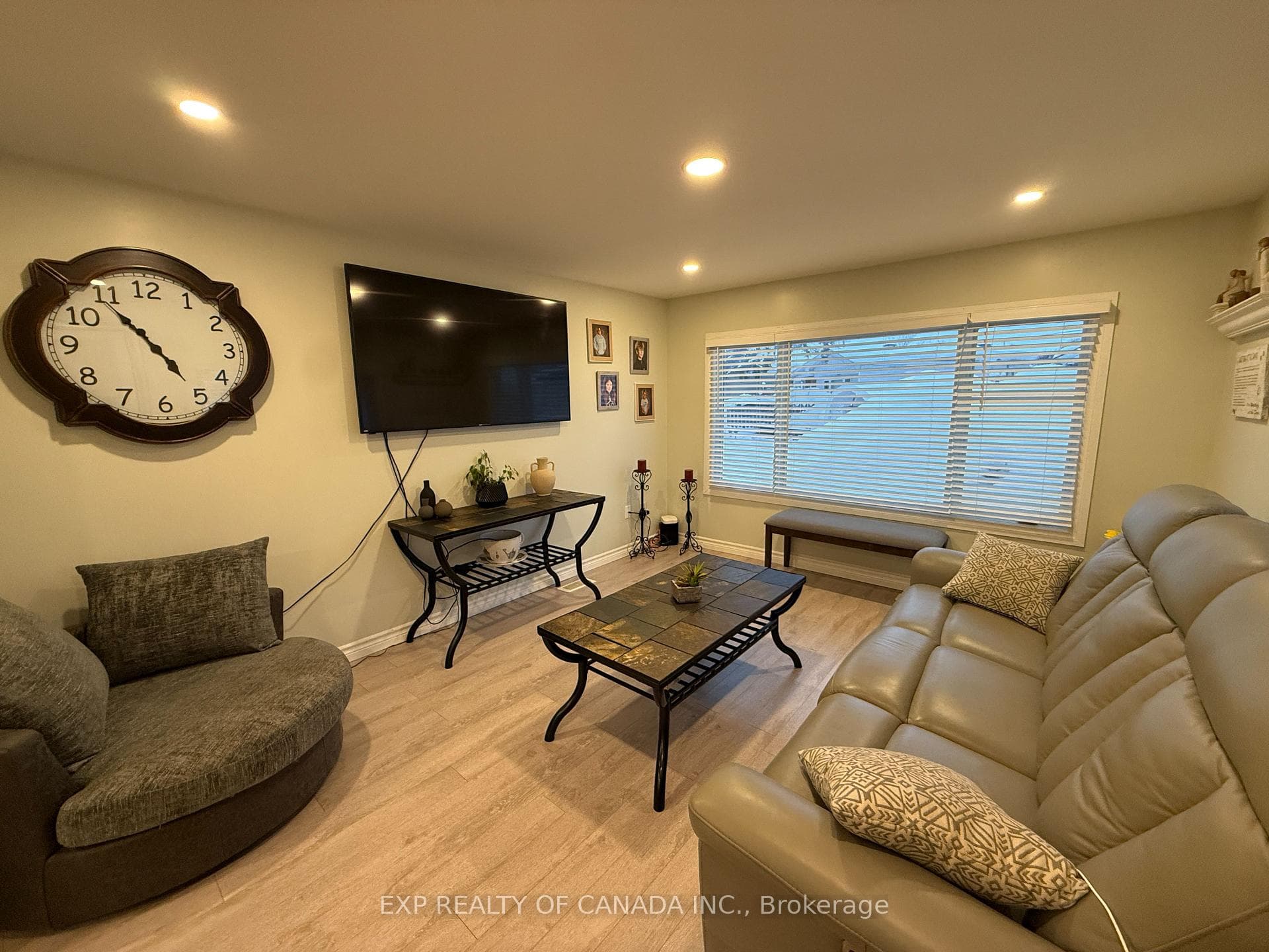 9 Kim Avenue photo 9
