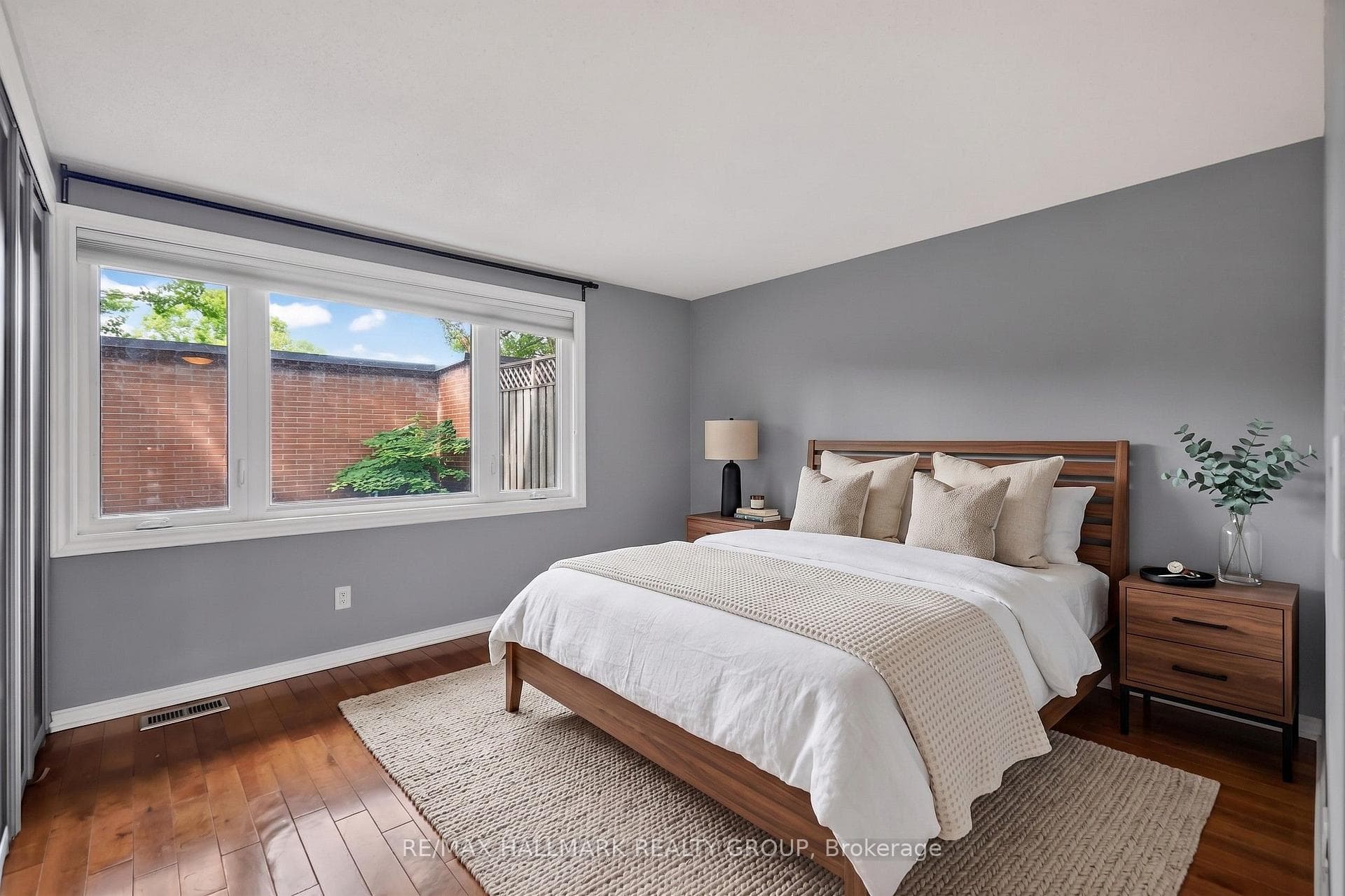 290 CATHCART Street Unit 22 photo 18