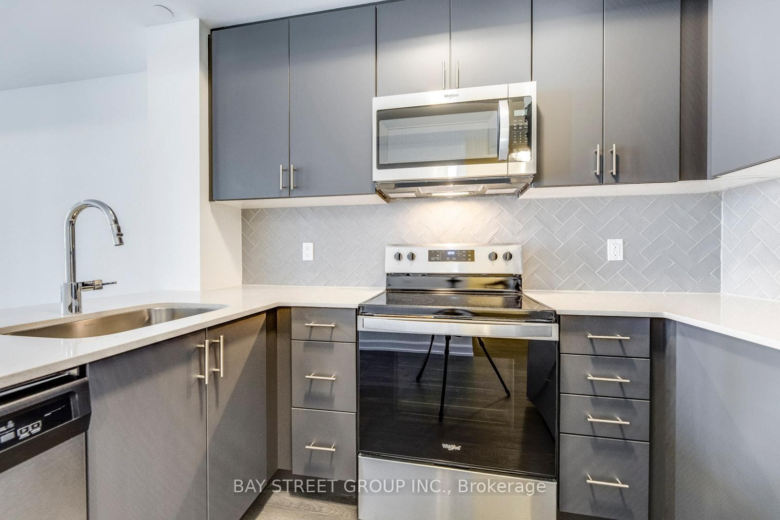 3200 William Coltson Avenue Unit 204 photo 13