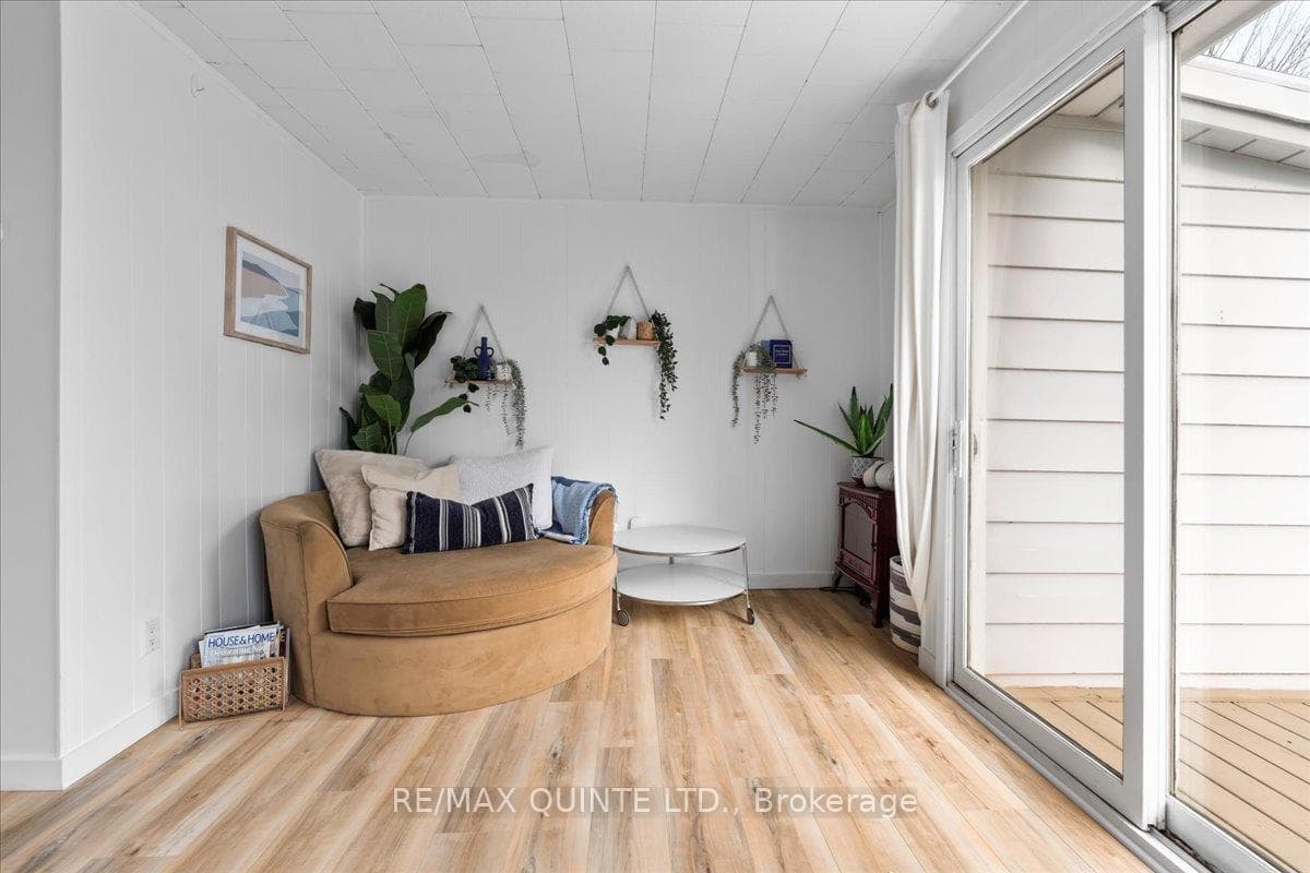 11364 Loyalist Parkway photo 26