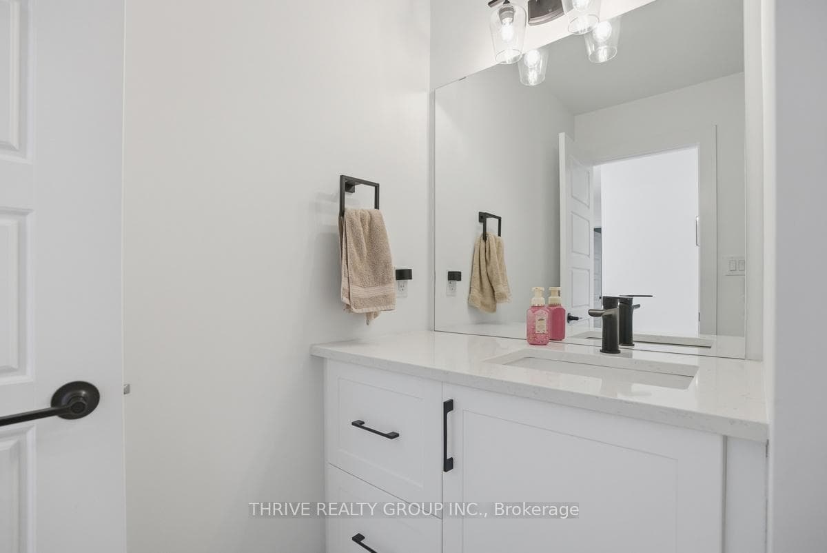 57 Briscoe Crescent photo 28