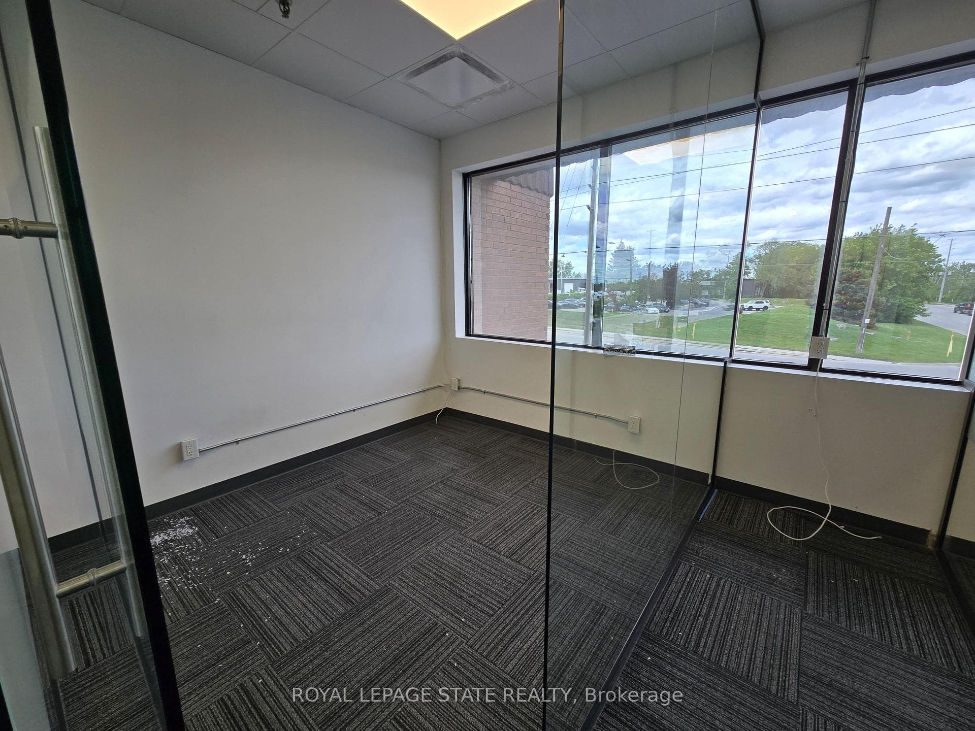 2404 Haines Road Unit 208 photo 6