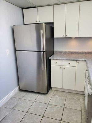 3695 Kaneff Crescent Unit 1706 photo 7