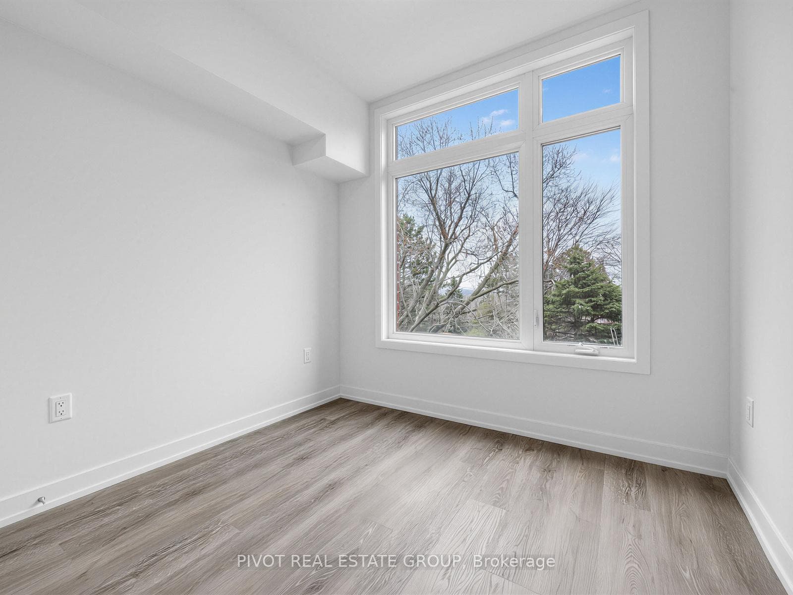 60 Elizabeth Street Unit 3407 photo 22