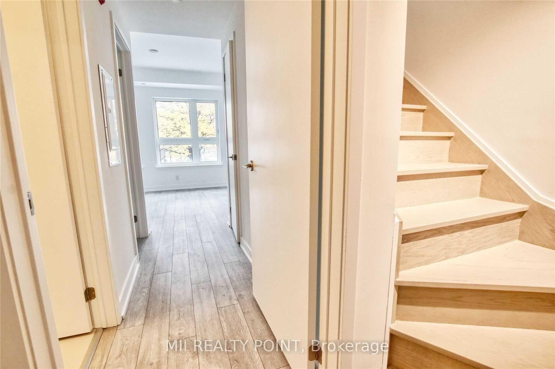 2100 Bridletowne Circ N/A Unit 323 photo 20