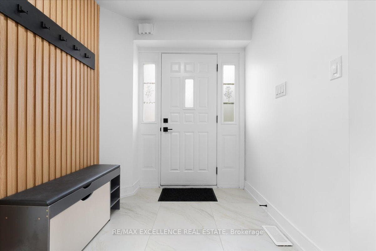 1287 Venus Crescent photo 5