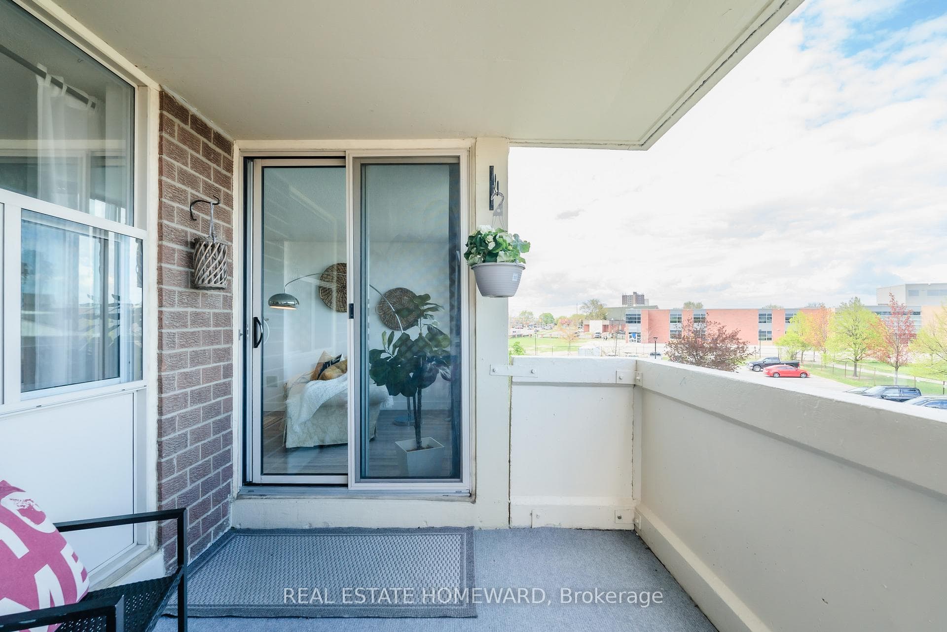 66 Falby Court Unit 302 photo 33