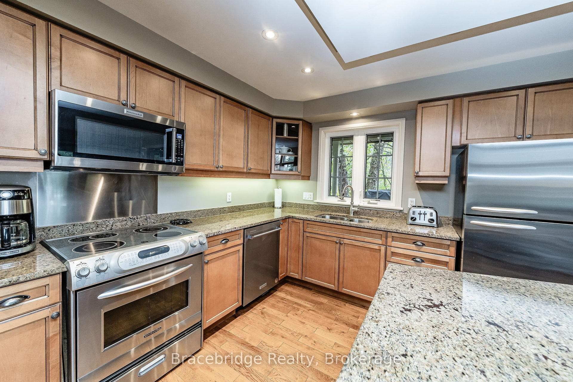 3876 Muskoka Rd 118 Highway Unit Carling 2 W5 photo 12