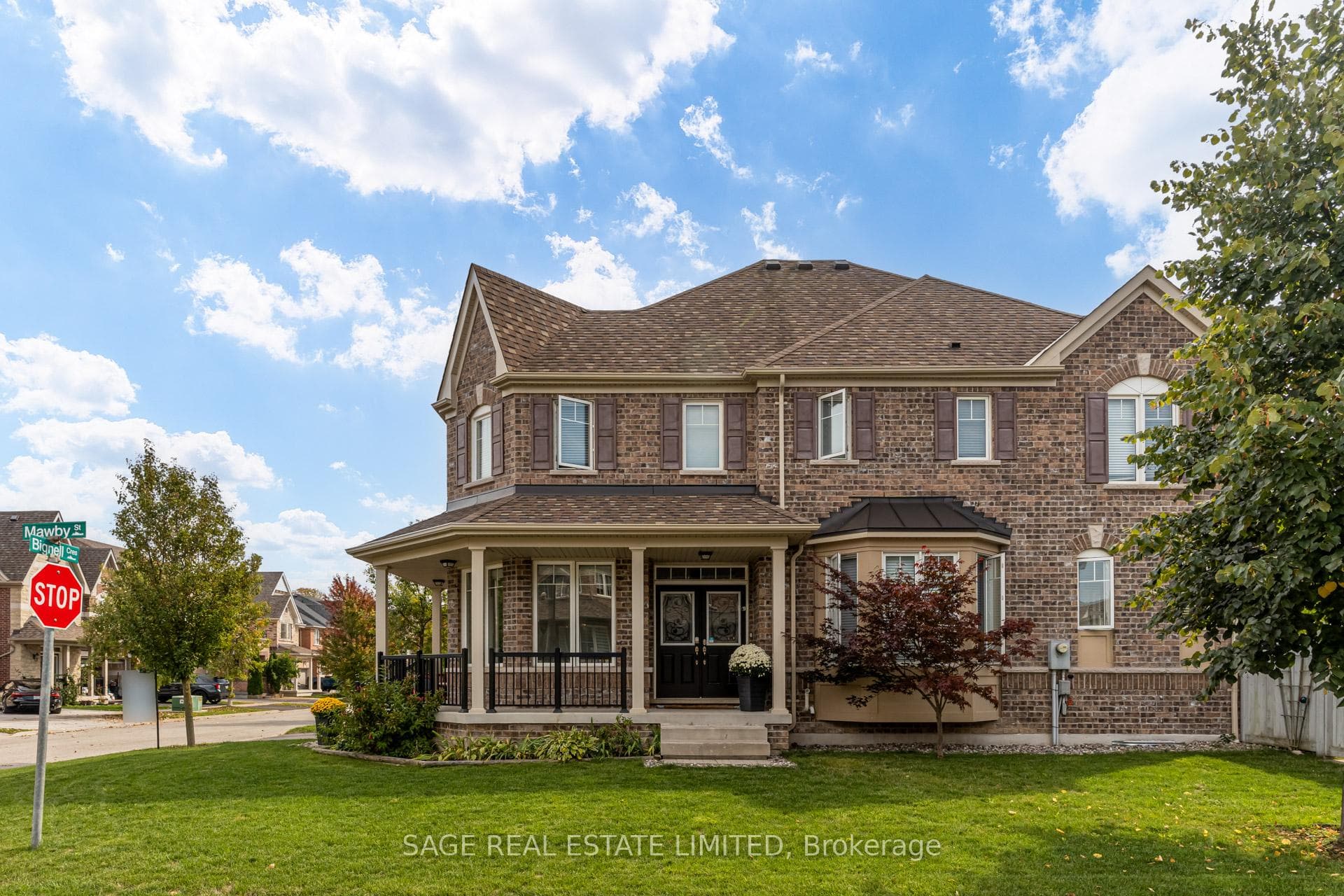 43 Bignell Crescent photo 2