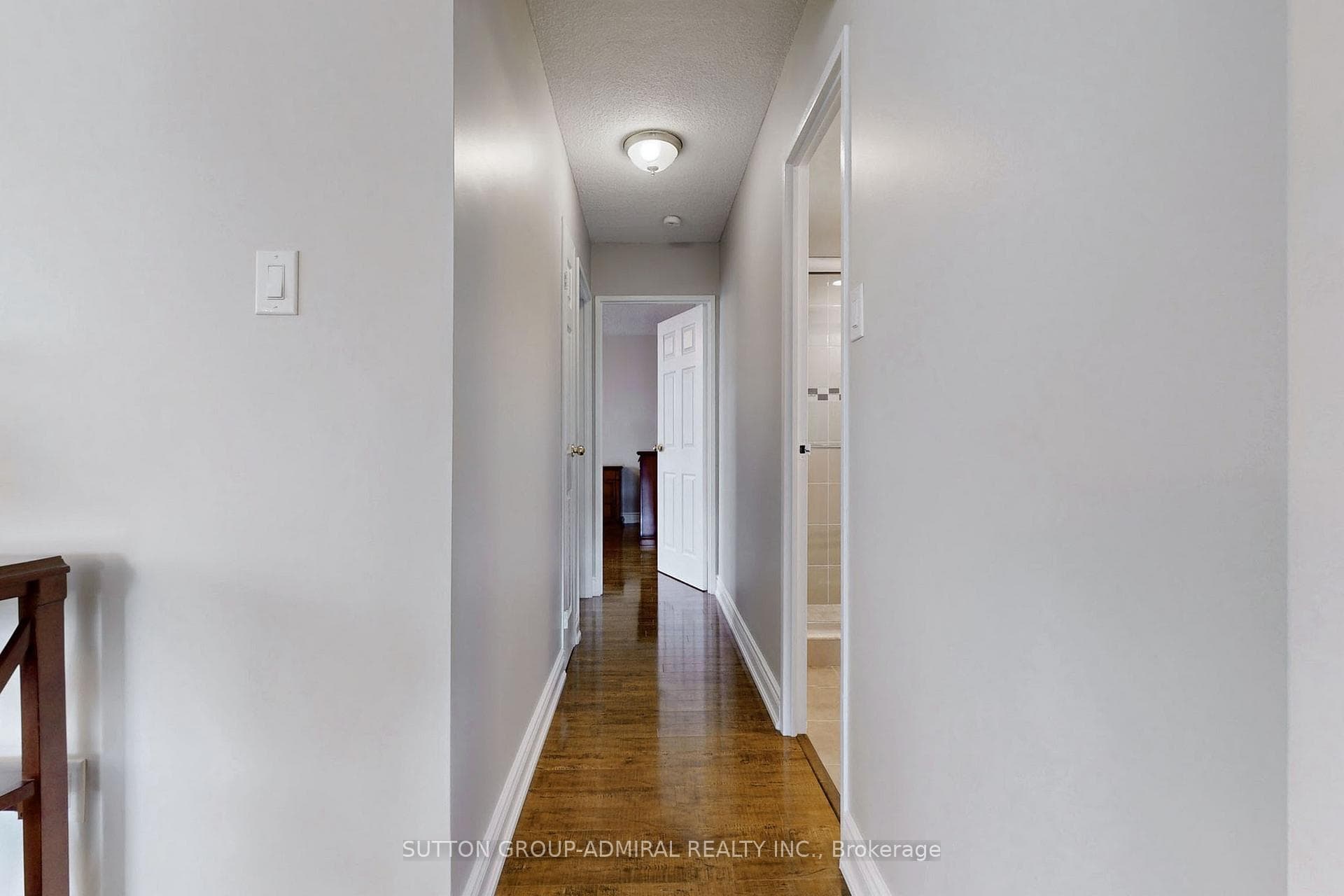 7451 Yonge Street Unit 401 photo 21