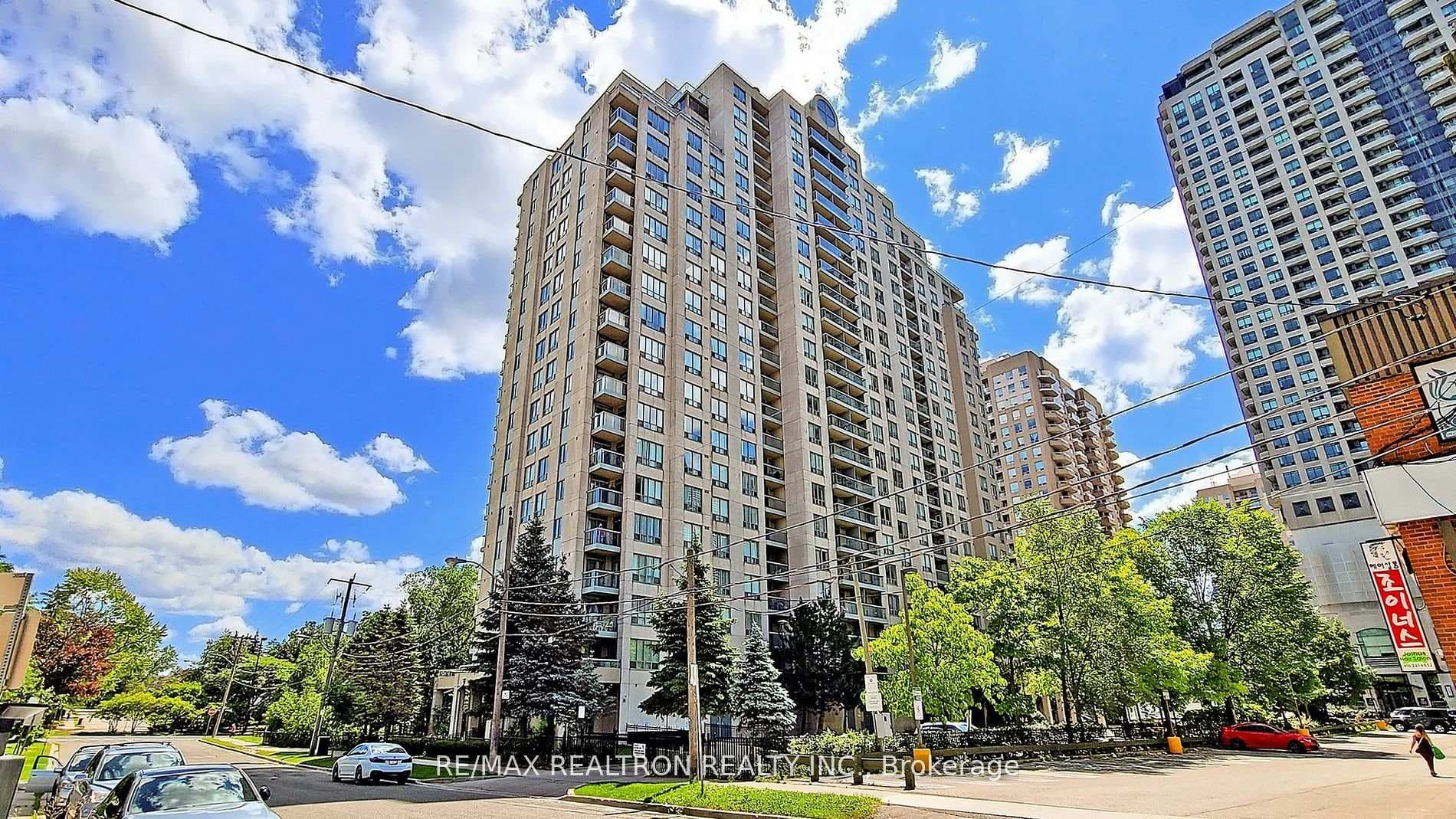 28 Empress Avenue Unit 2003 photo 3