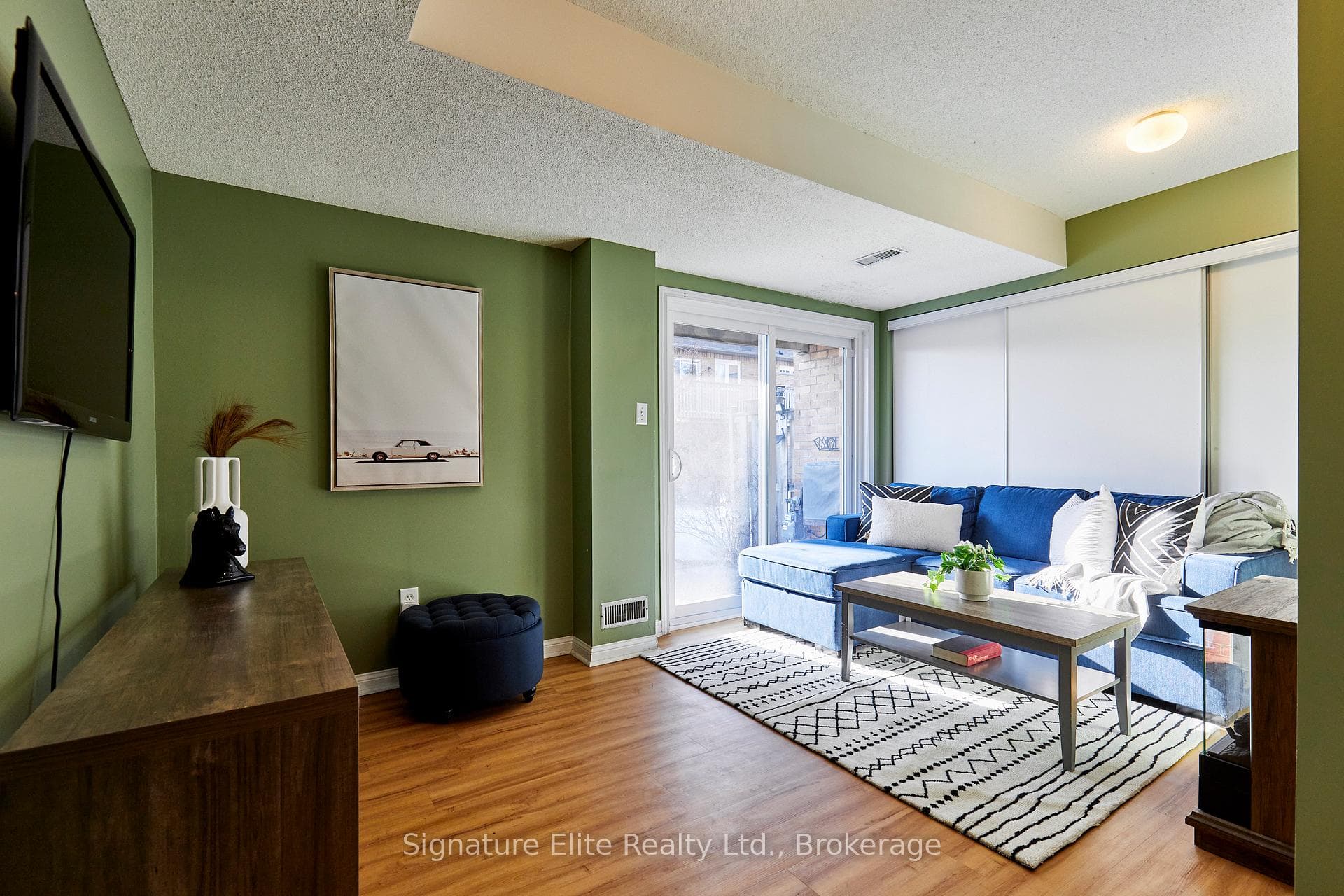 6400 Lawrence Avenue Unit 30 photo 29