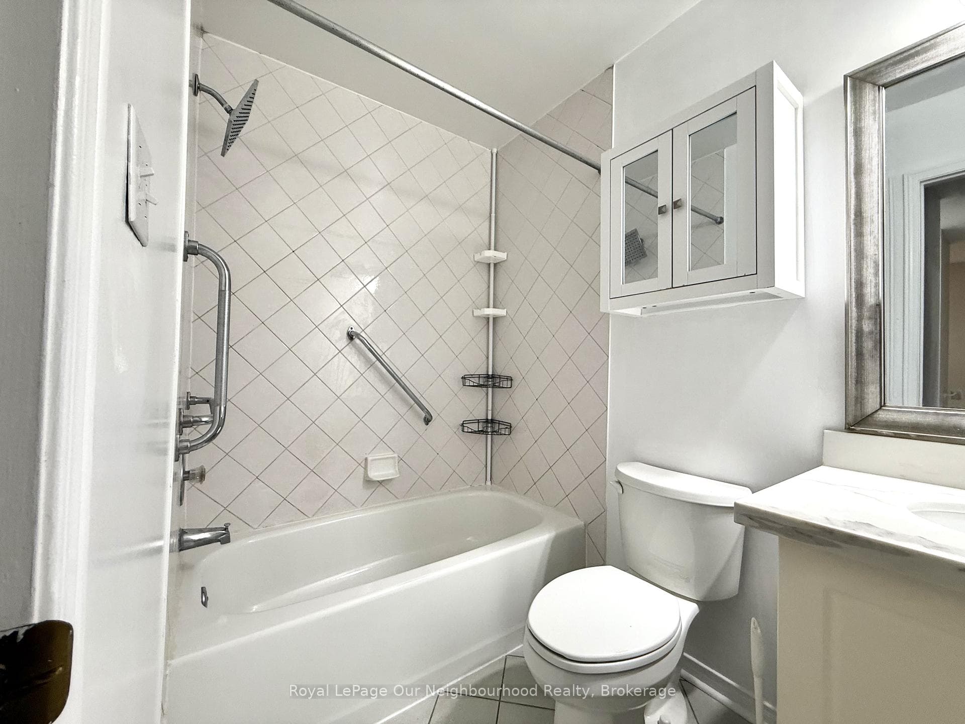 170 Dorothy Street photo 23