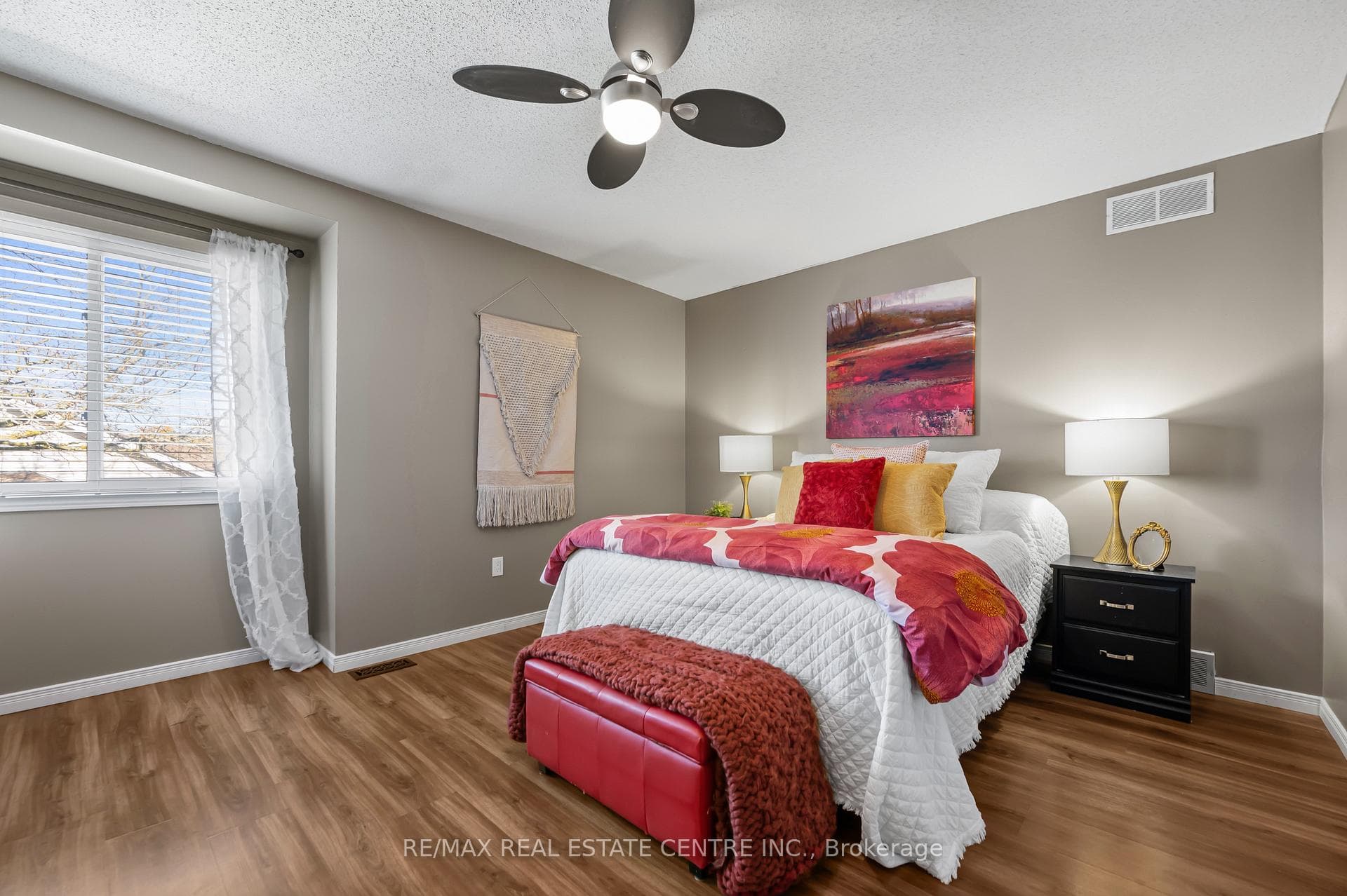205 Highland Crescent Unit 22 photo 15
